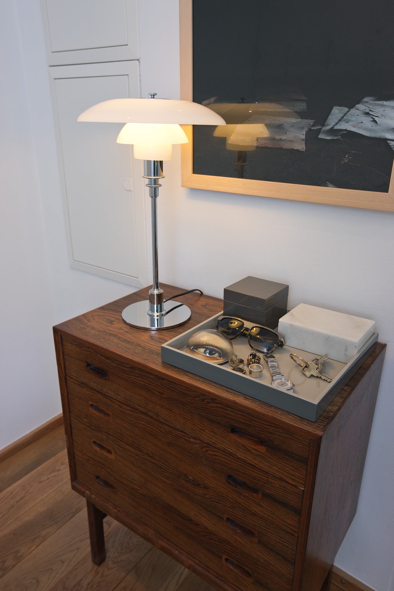 Lampa stołowa PH 3/2 biały z chromowaną podstawą