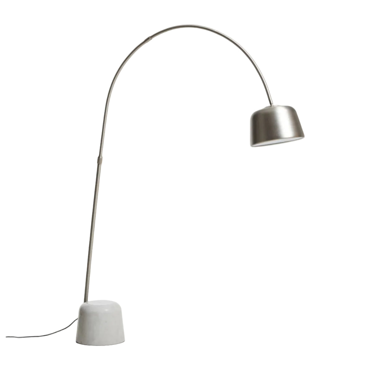 Lampa podłogowa ARNOLIA szczotkowana stal i biały marmur – Kave Home