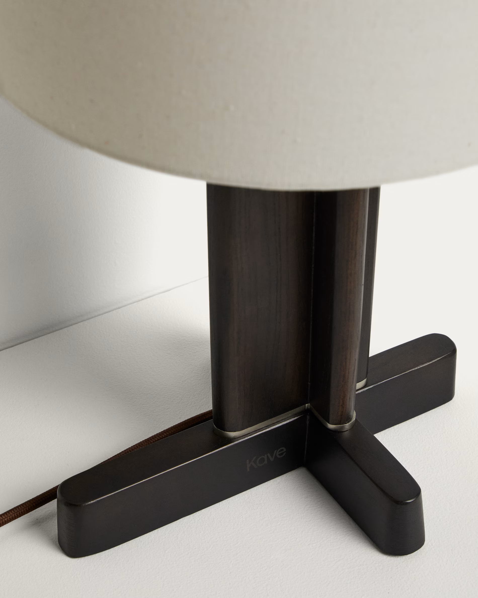 Lampa stołowa NIANI szary z ciemną drewnianą podstawą
