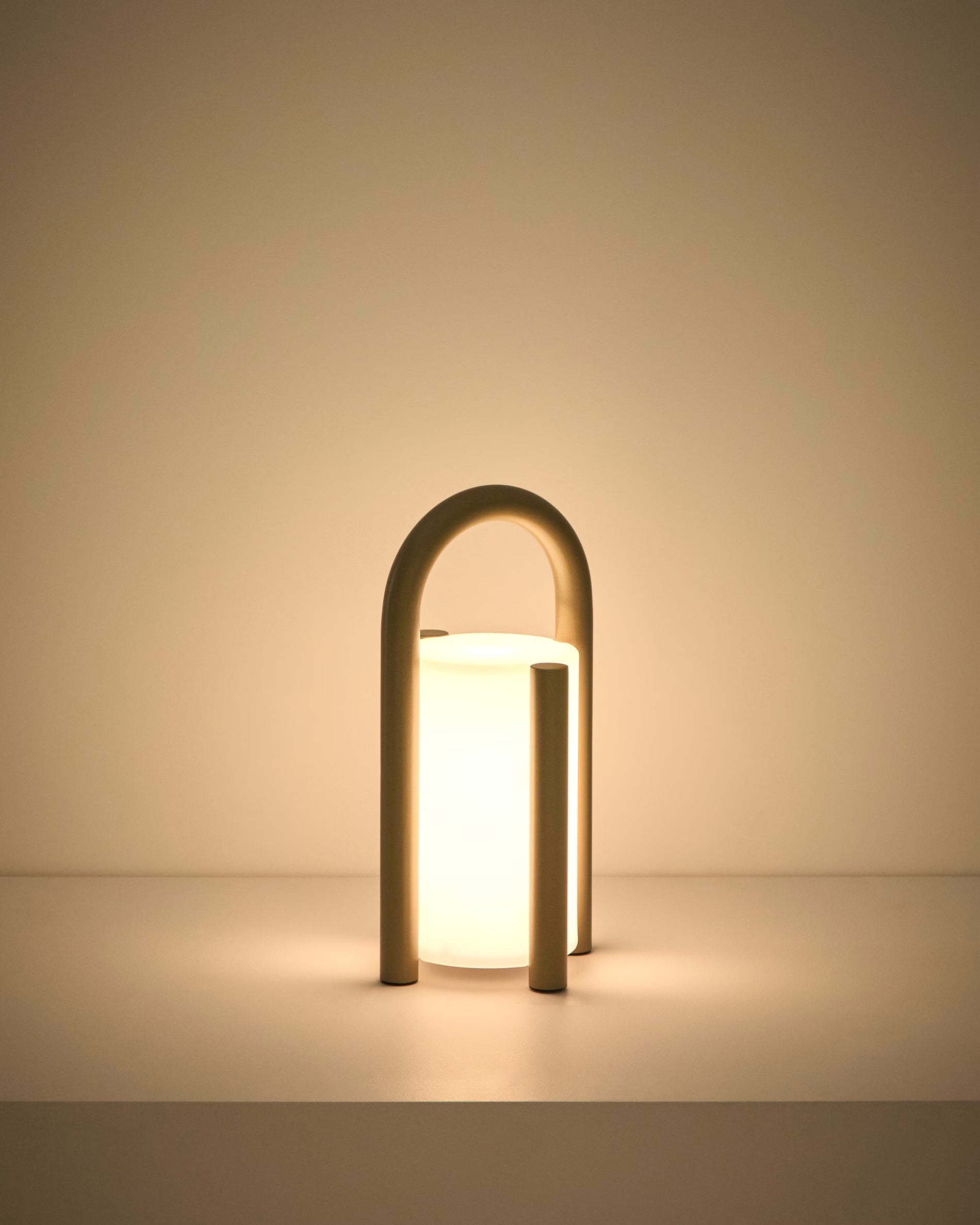 Lampa ogrodowa przenośna LEROS taupe