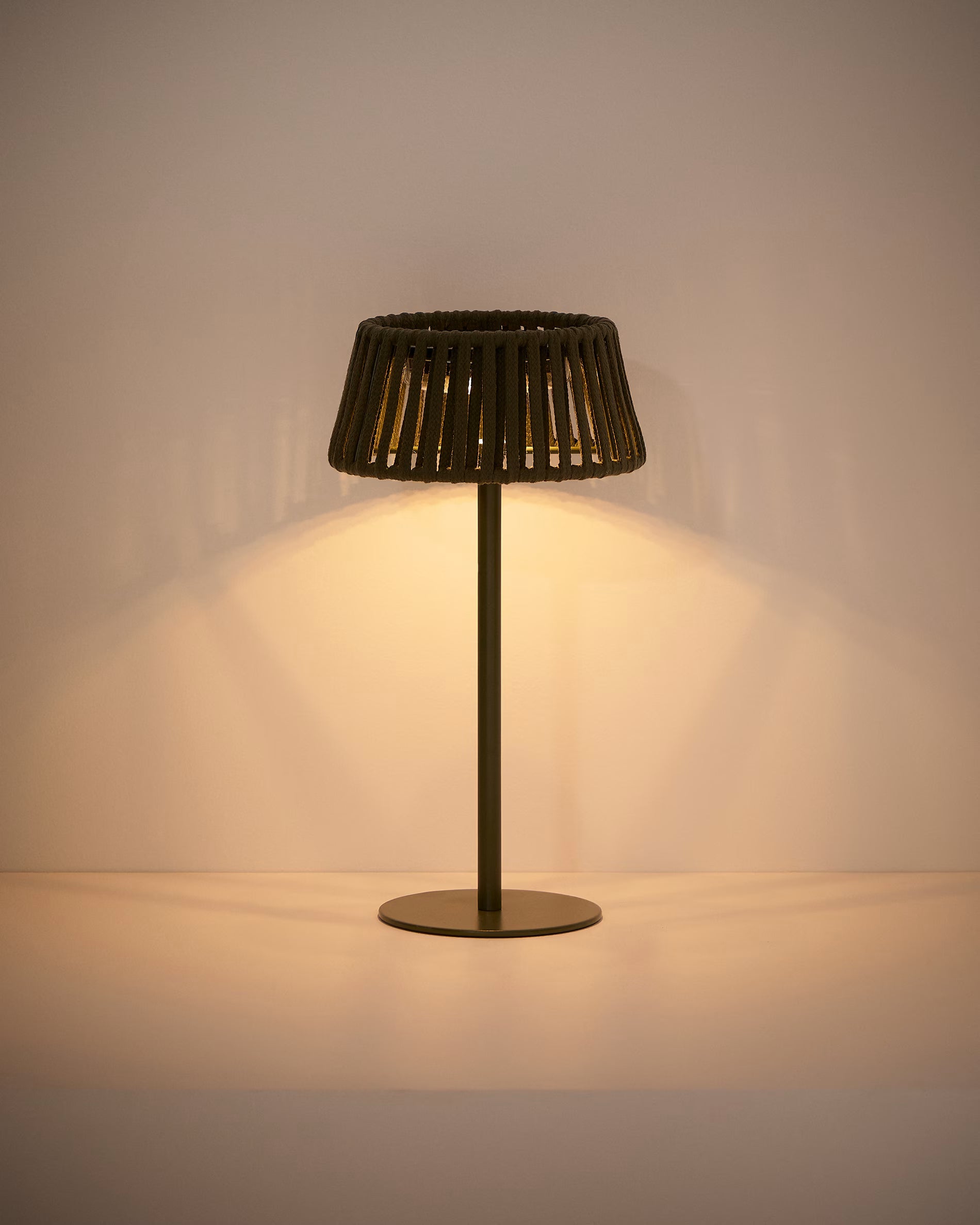 Lampa ogrodowa solarna ALDET zielony