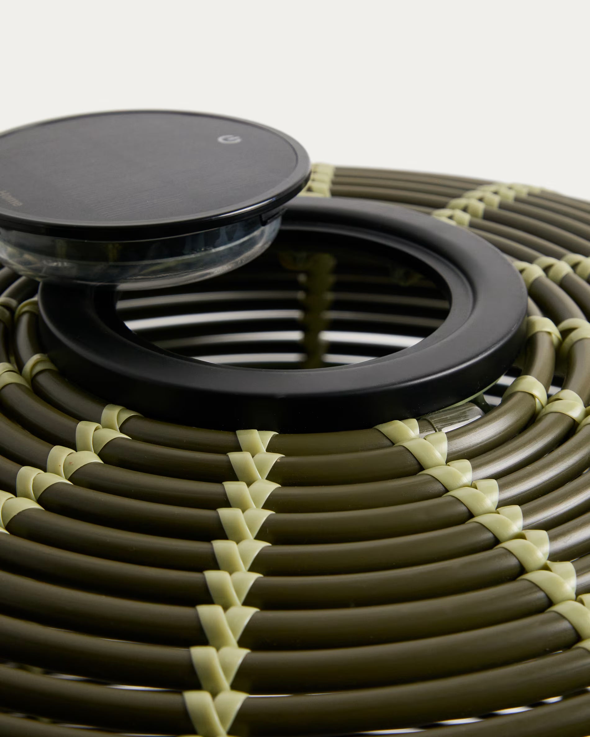 Solar-Gartenlampe GAROINA grüner synthetischer Rattan [Ewelina] [Amelia spr]