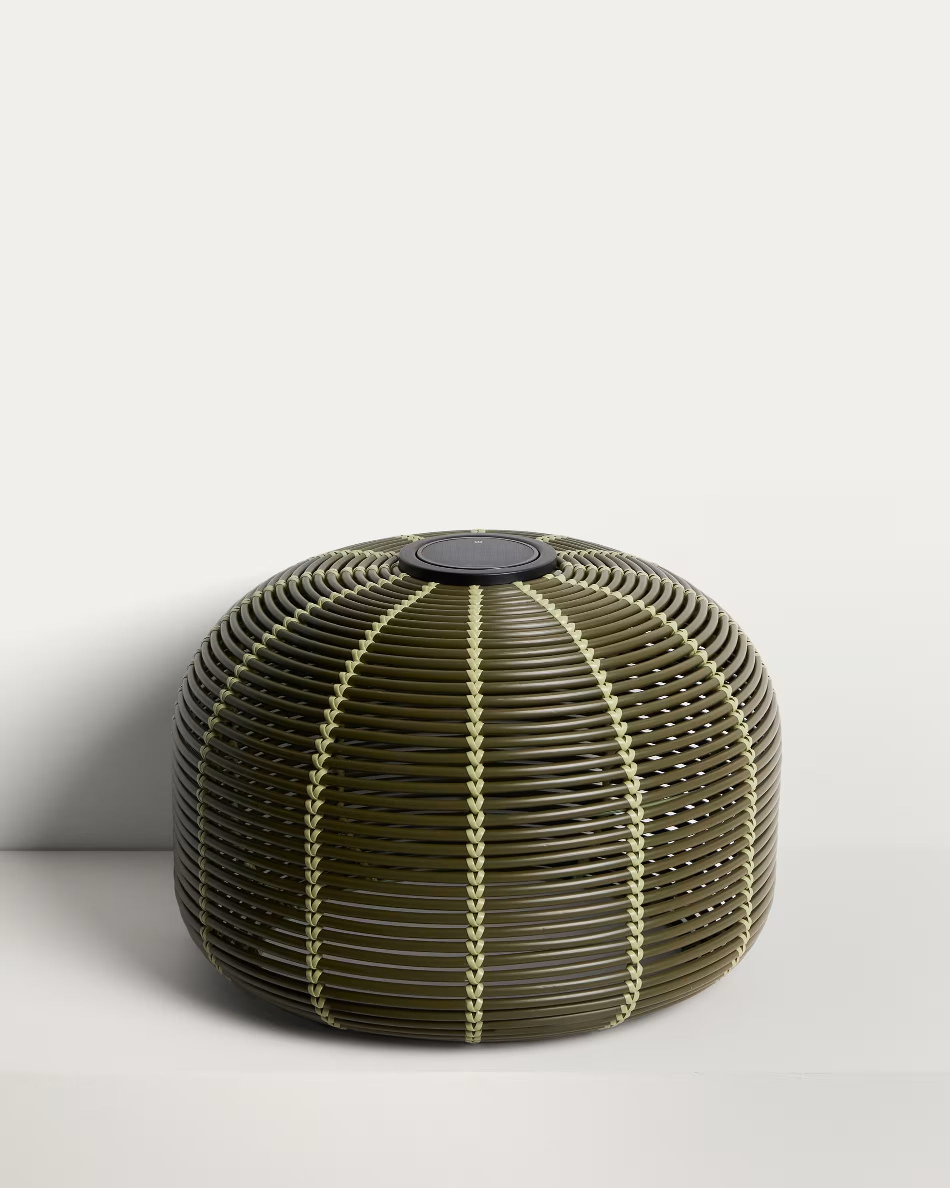 Solar-Gartenlampe GAROINA grüner synthetischer Rattan [Ewelina] [Amelia spr]