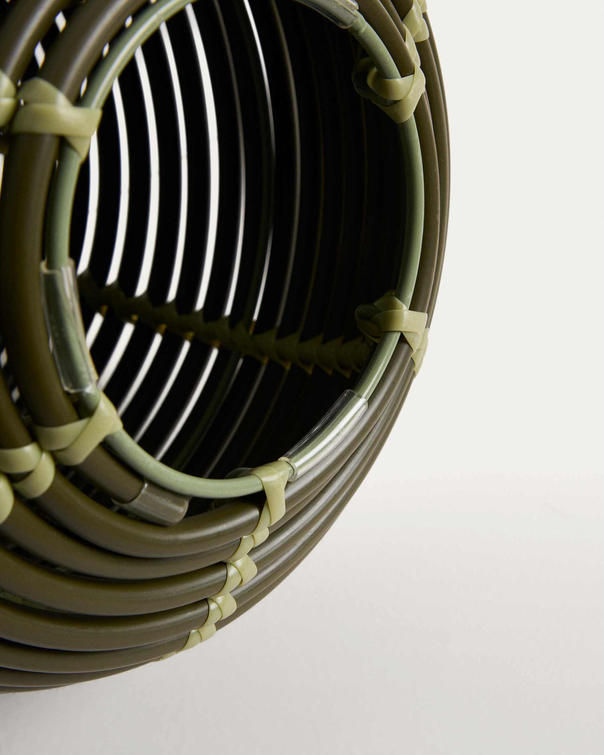 Lampa stołowa ogrodowa solarna LED GAROINA zielony rattan syntetyczny – ujęcie 10