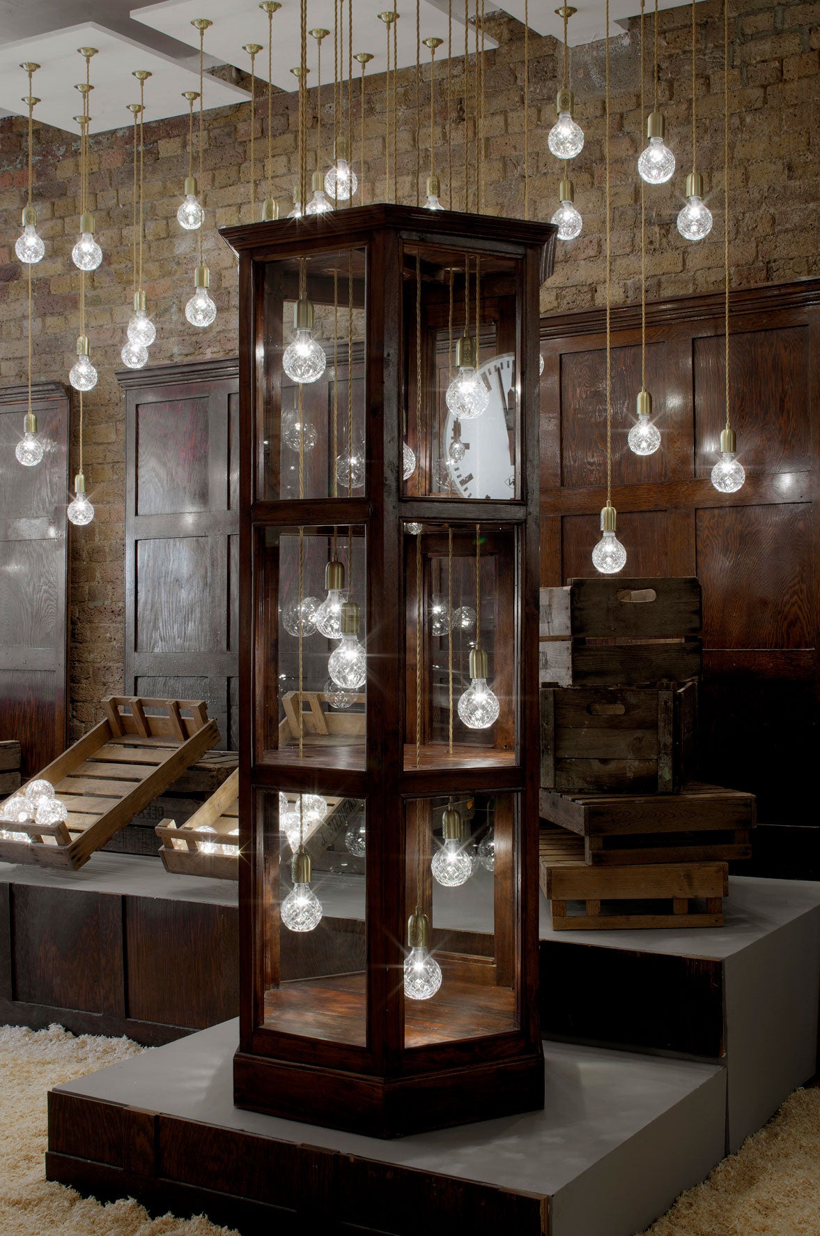 Lampa wisząca CRYSTAL BULB matowe szkło kryształowe z mosiężnym wykończeniem