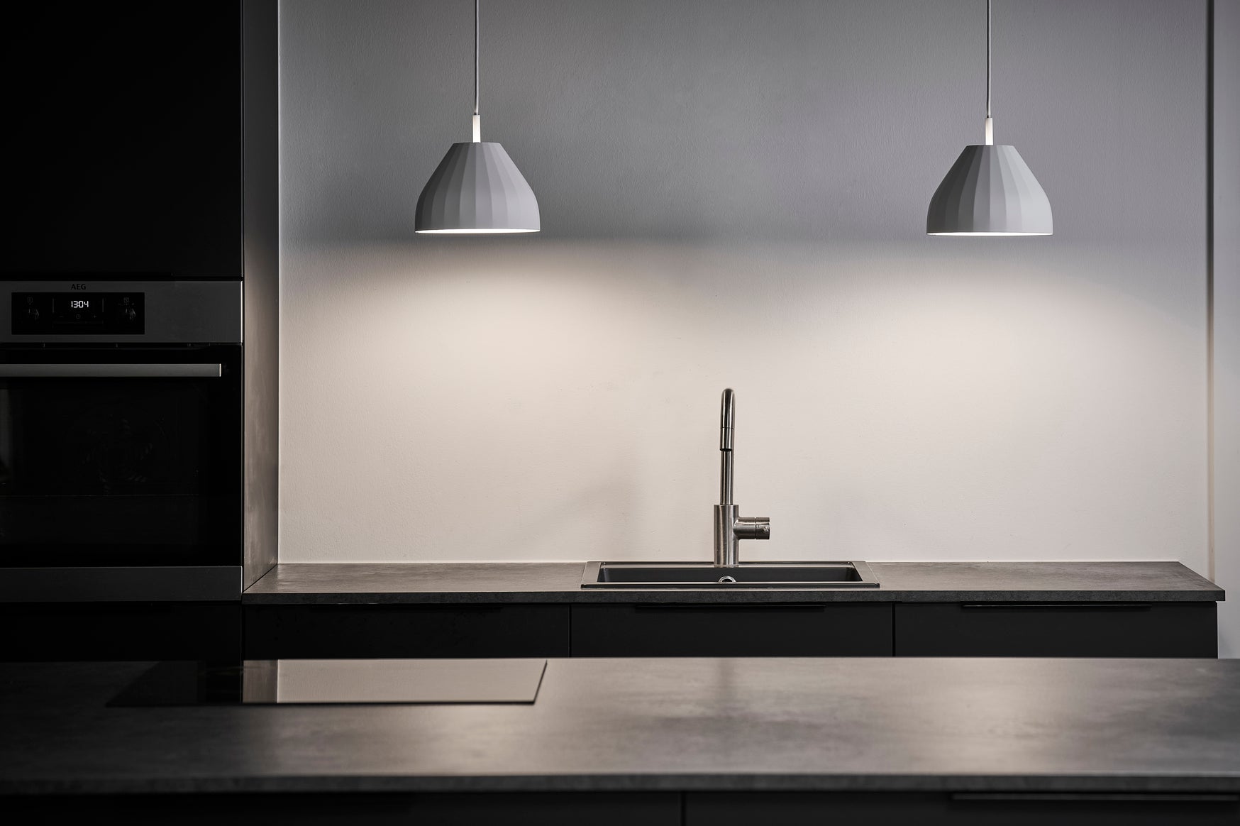 Lampa wisząca MODEL 140 FACET biały