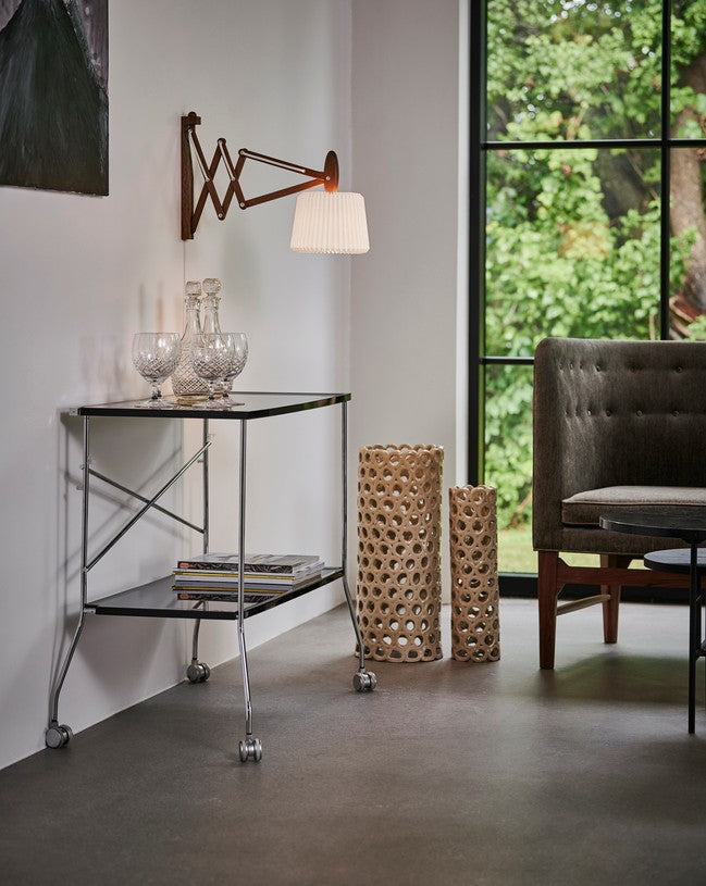 Lampa ścienna MODEL 223 120 SAX biały z ciemną dębową podstawą