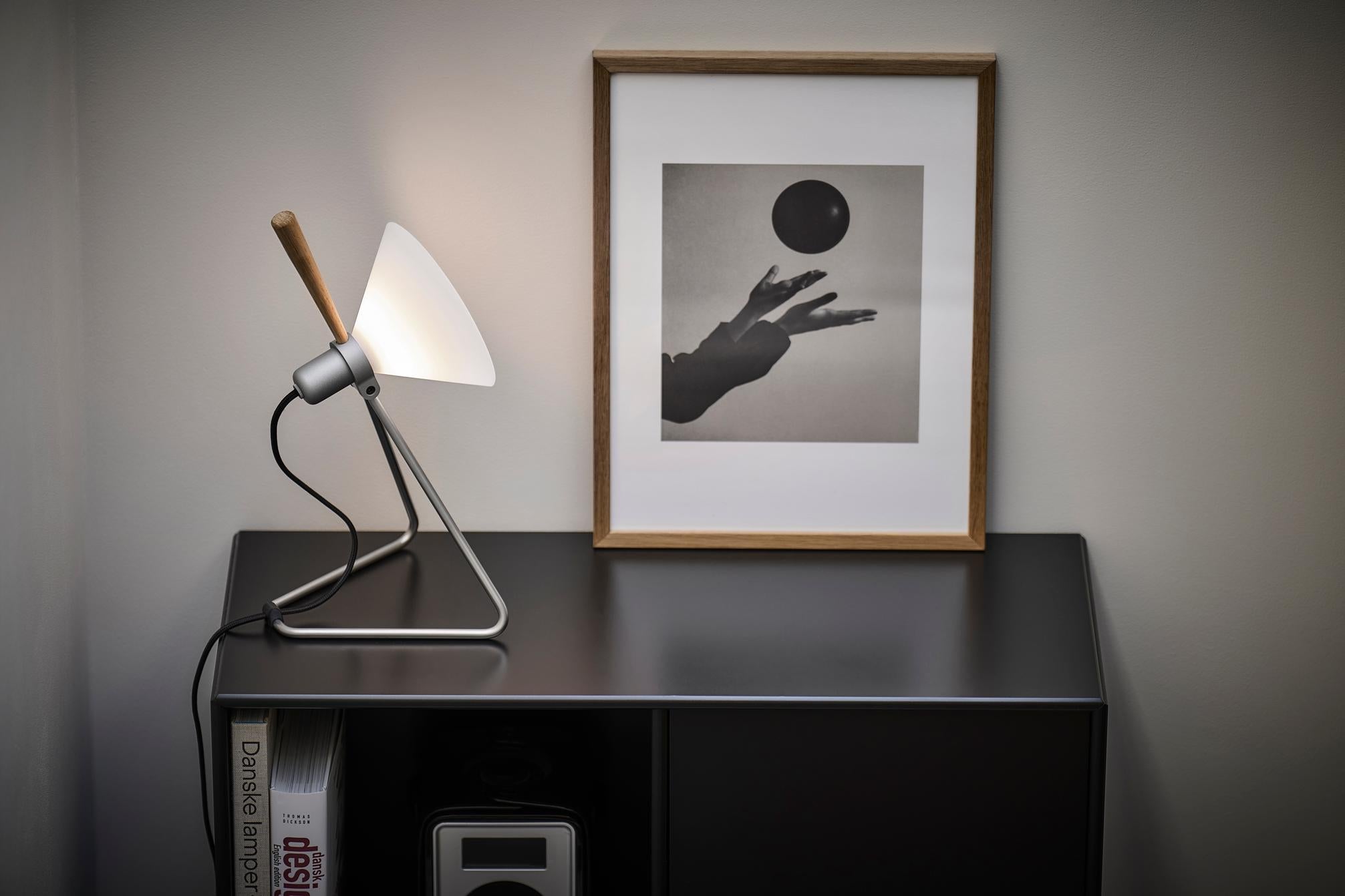 Lampa stołowa MODEL 356 SPOT srebrny