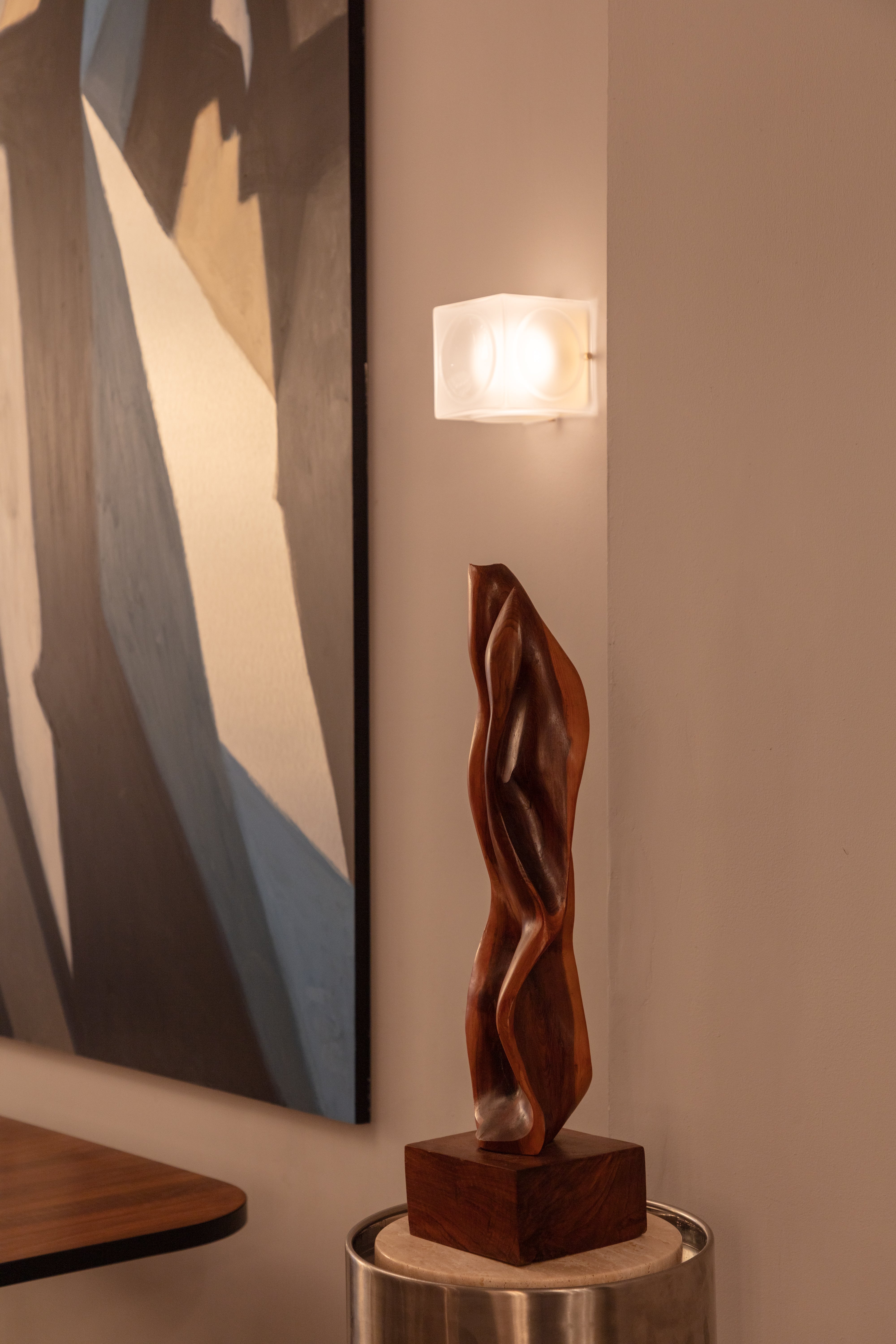 Lampa ścienna CHANT matowy klosz ze złotą podstawą
