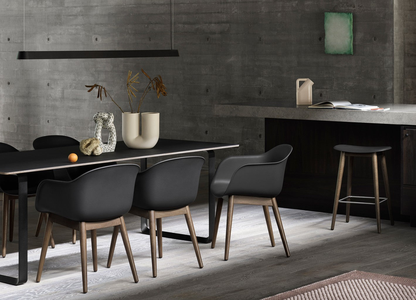 FIBER Armchair with Wooden Base - Customizable