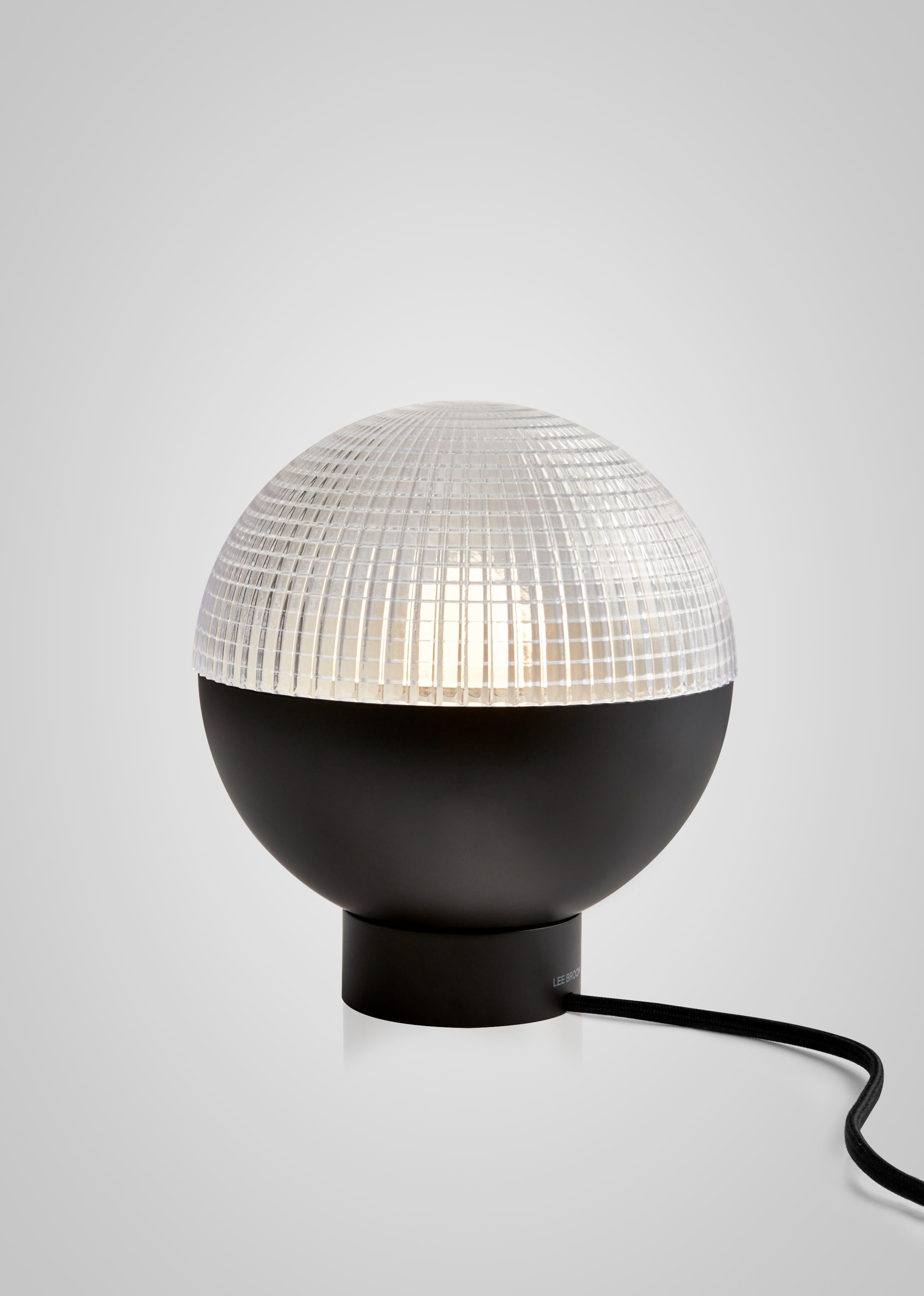 Lampa stołowa LENS FLAIR matowy czarny