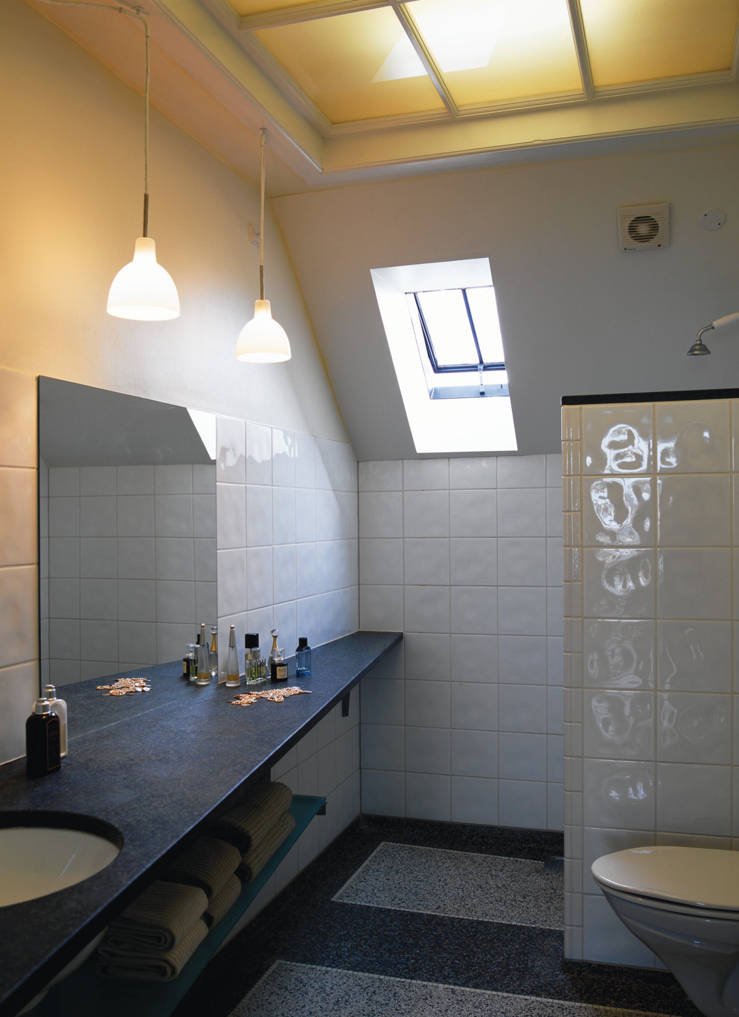 Lampa wisząca TOLDBOD GLASS biały