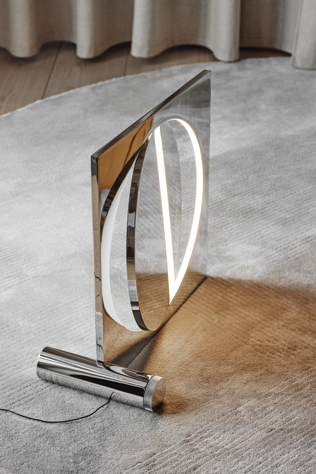 MOONSETTER chrome floor lamp