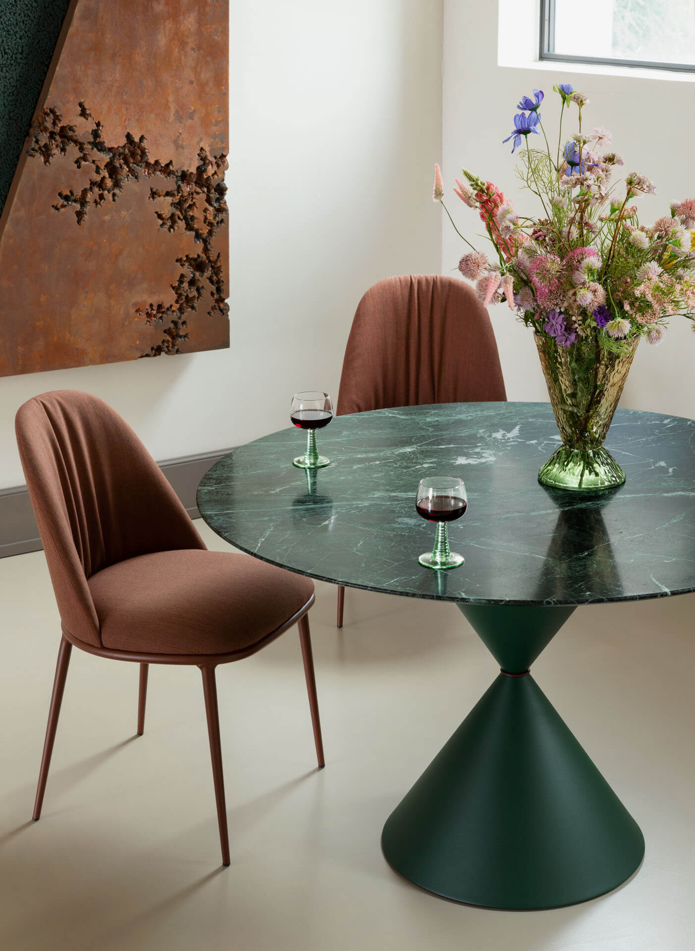 Personalized round table CLESSIDRA