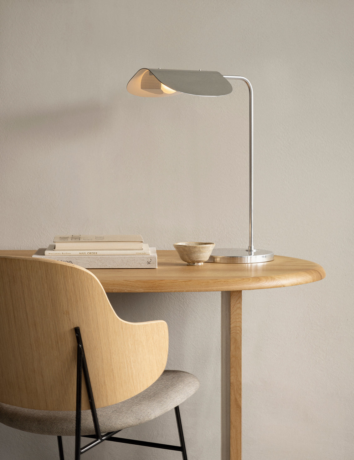 PENGUIN Chair Brown Leather