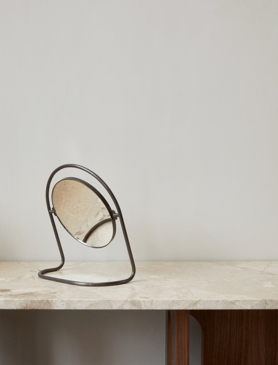 NIMBUS Table Mirror in Burnished Brass