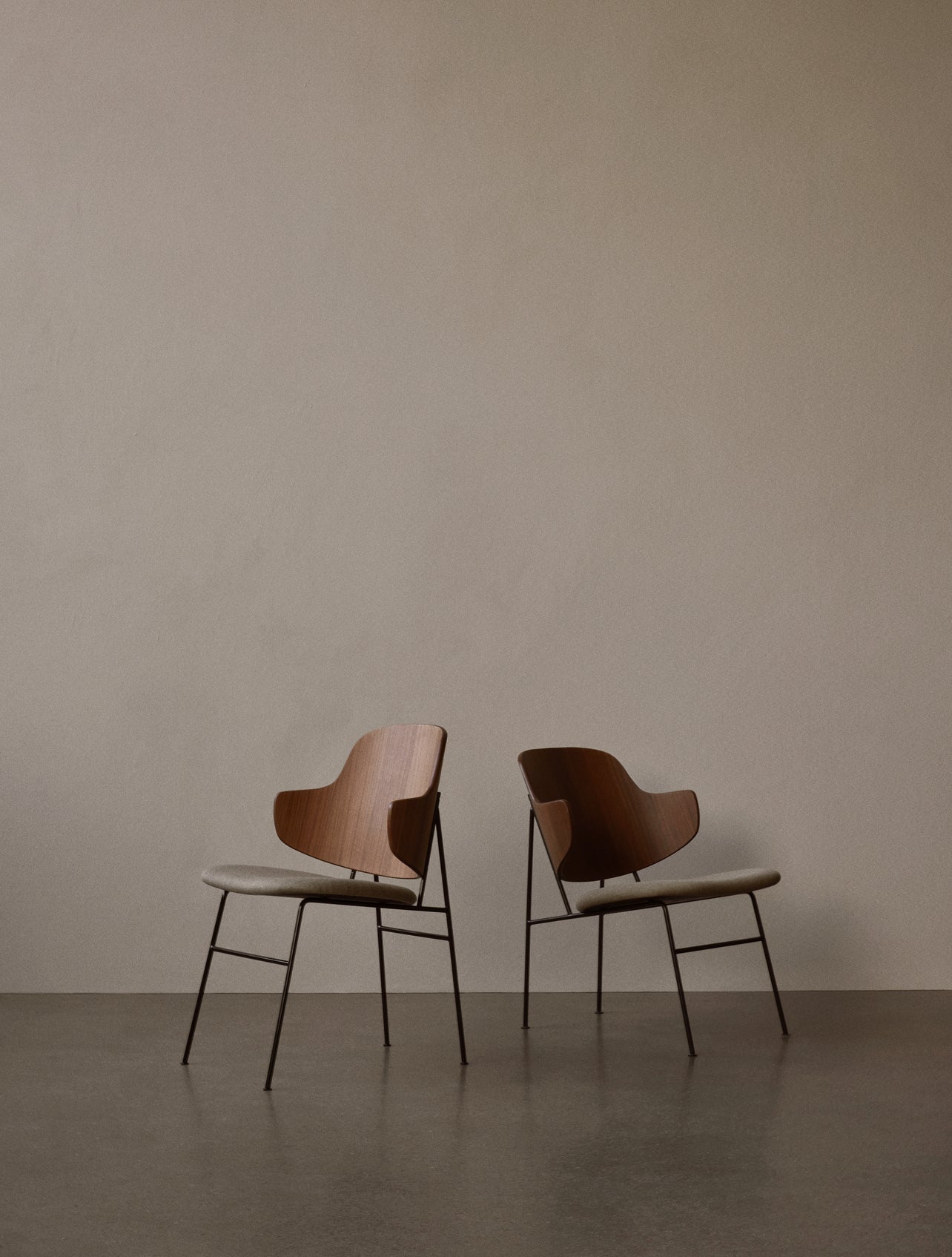 PENGUIN Chair Brown Leather