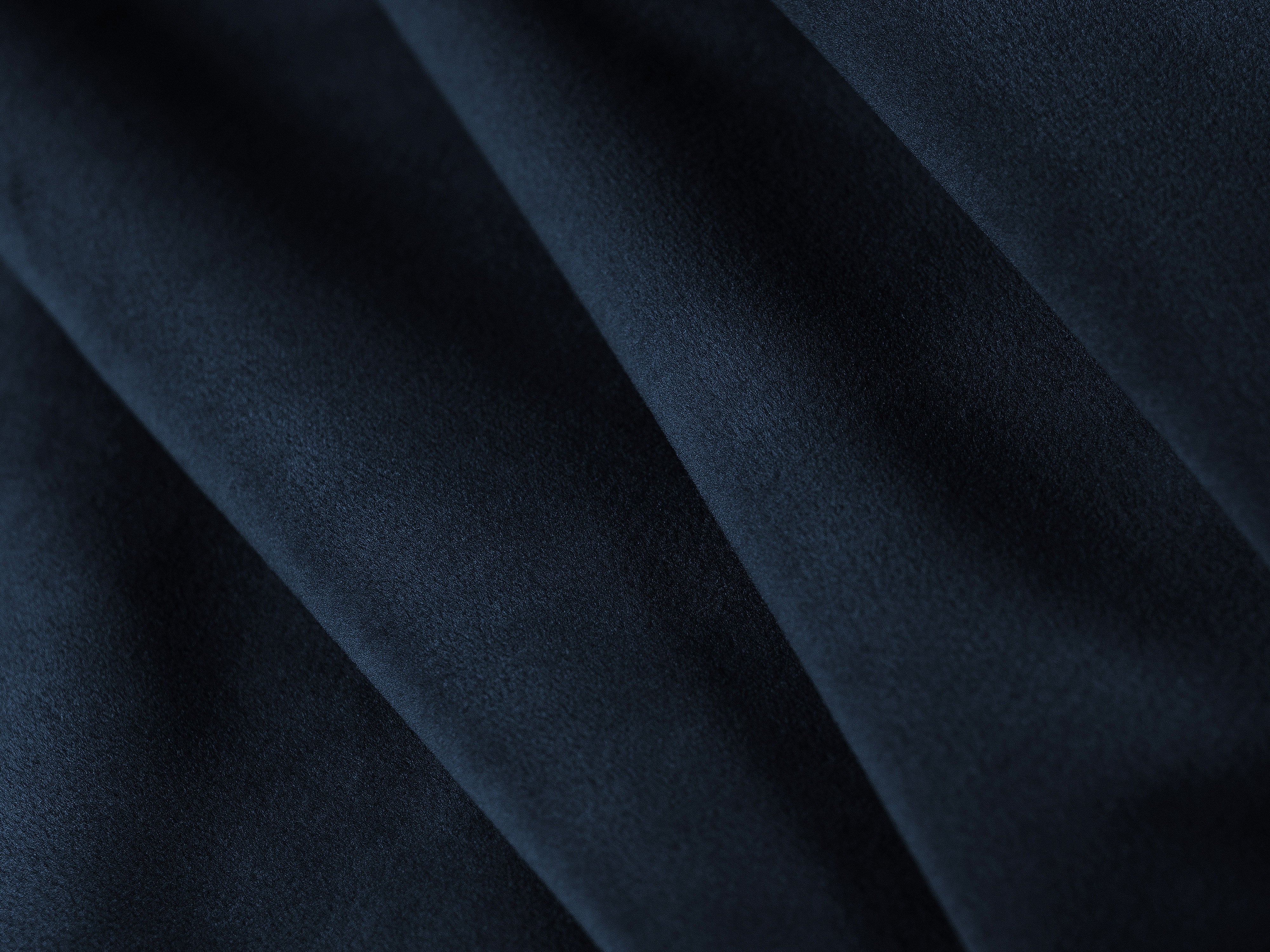 Square Velvet Pouf BEMY Royal Blue