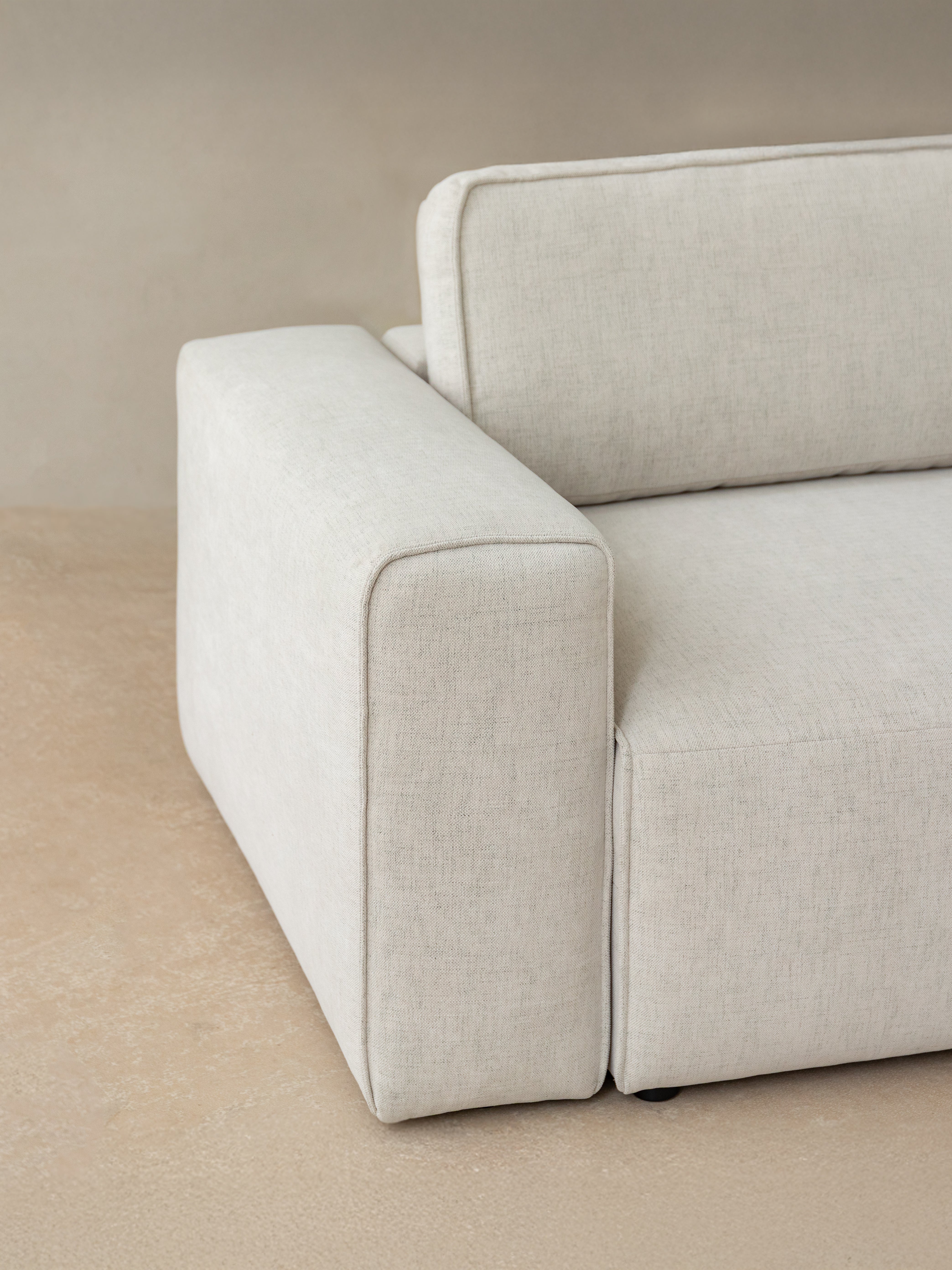 Rechtsseitige 3-Sitzer-Couch mit Schlaffunktion VICTOR ziegelroter Chenille