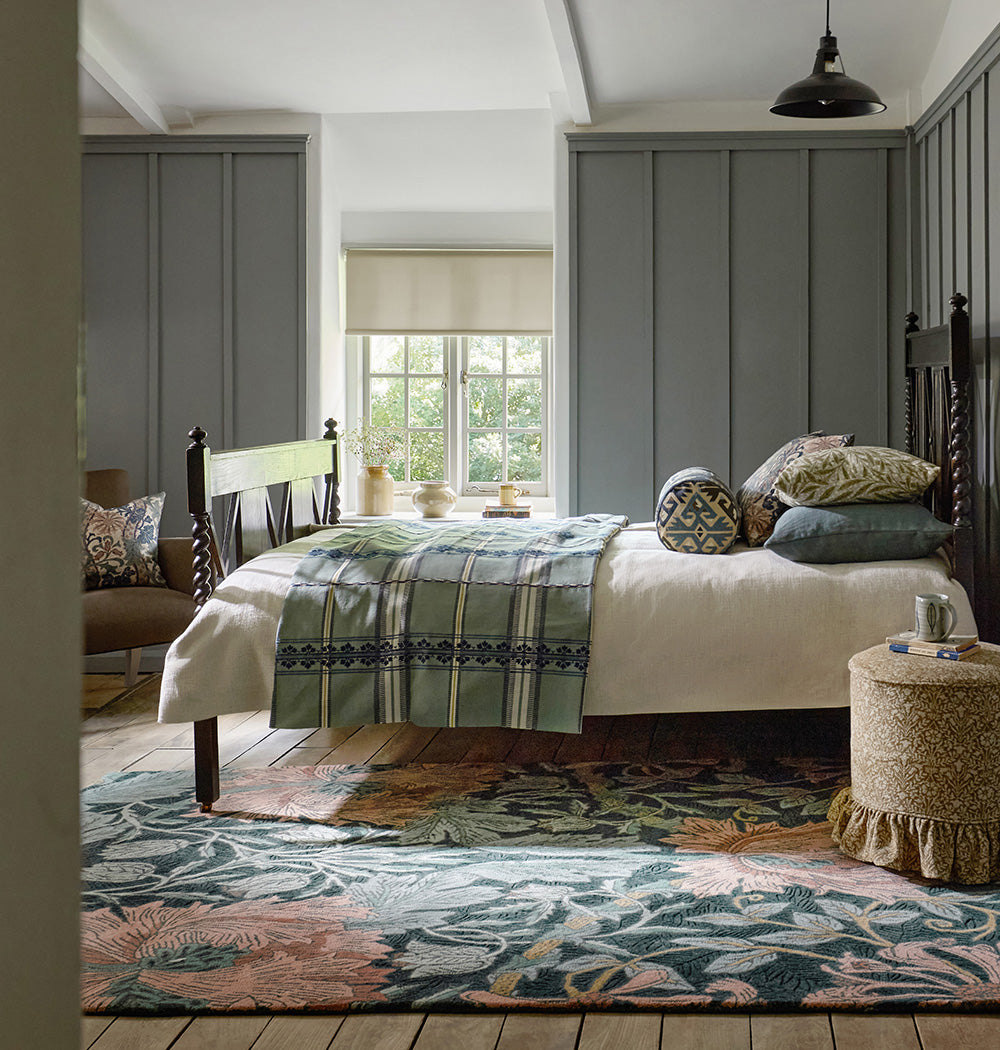 Dywan wełniany HONEYSUCKLE & TULIP TEAL ciemnozielony z różowym