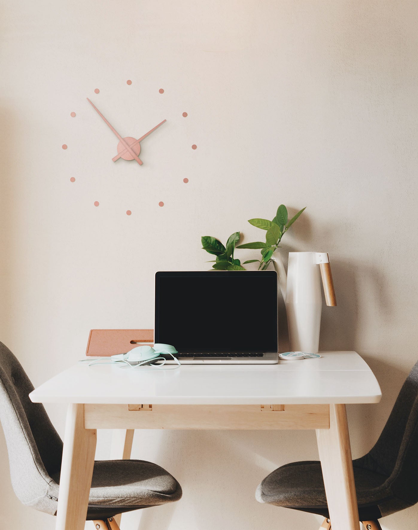 Wanduhr OJ MINI rosa