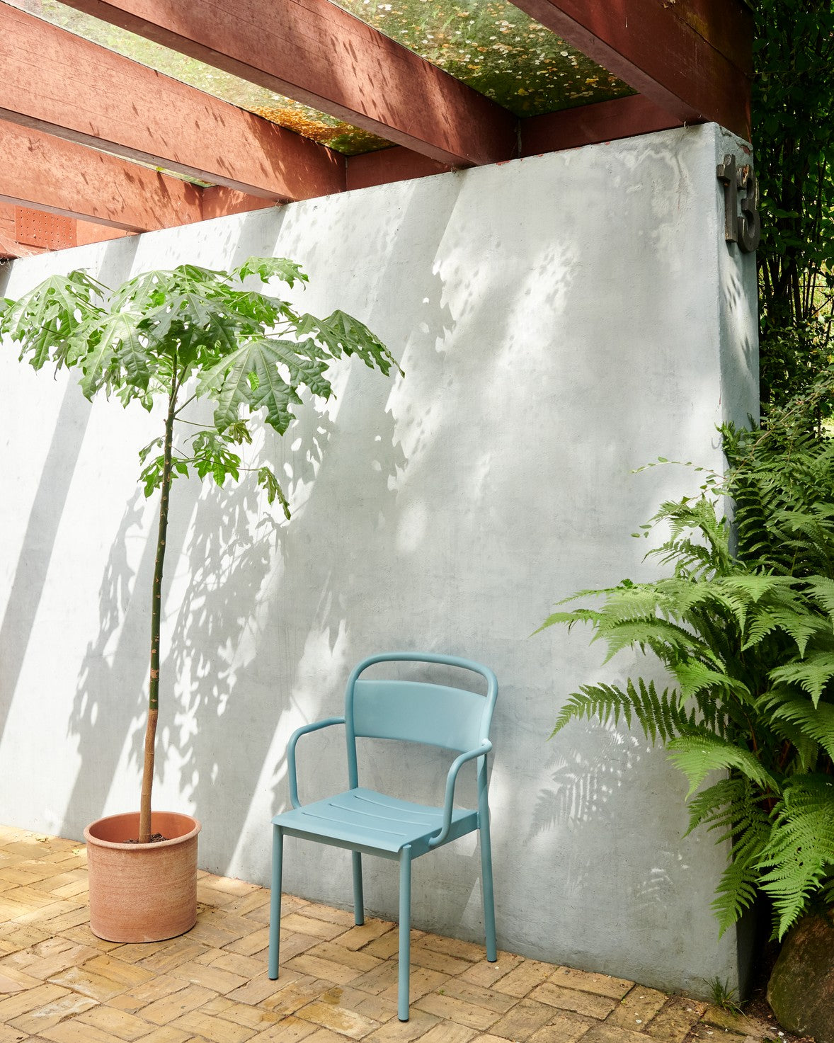 LINEAR blue steel armchair outdoor [Amelia]