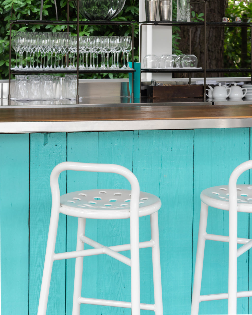 Outdoor stool PIPE white