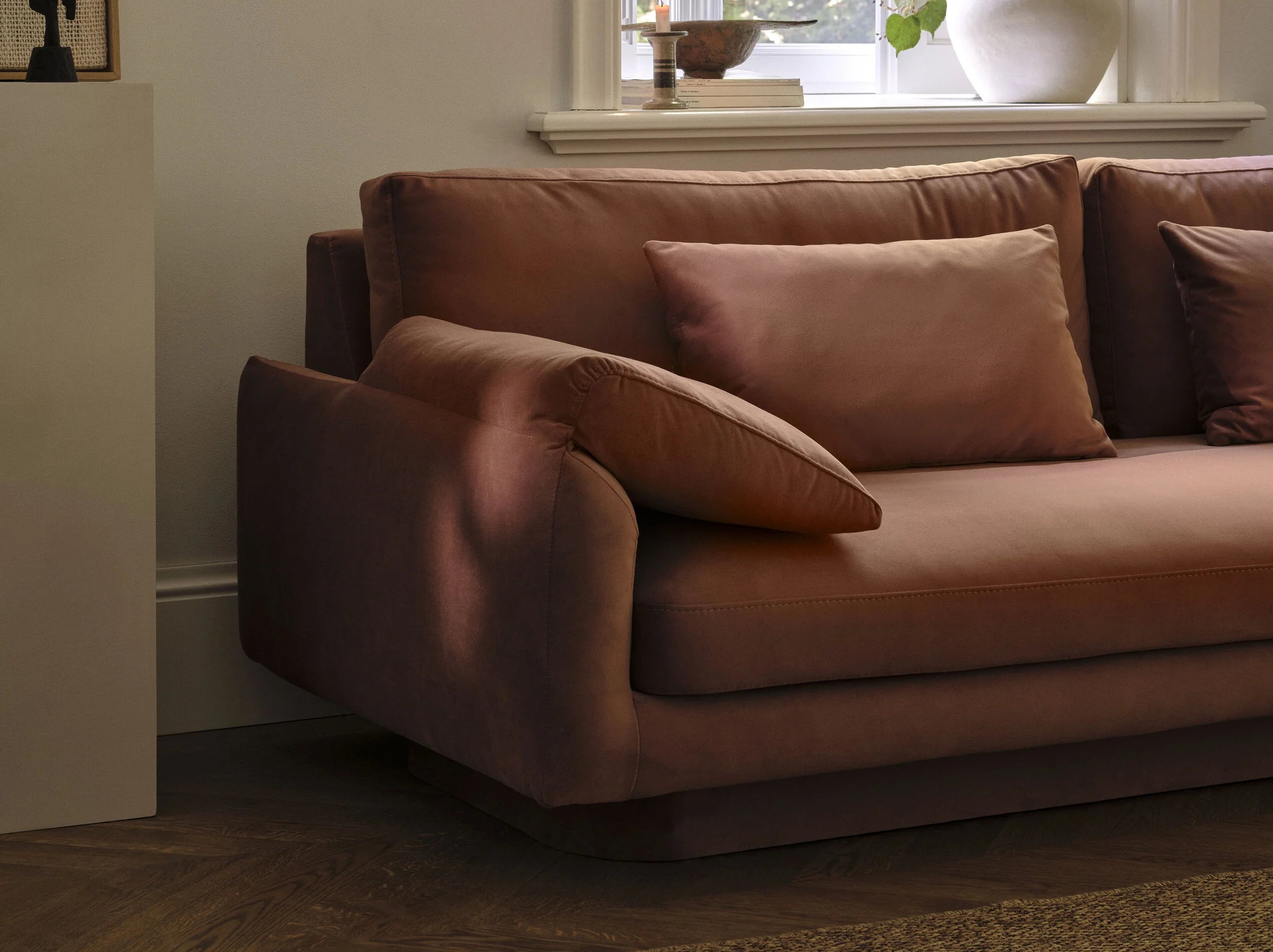 Sofa aksamitna 4-osobowa TORINO cuoio