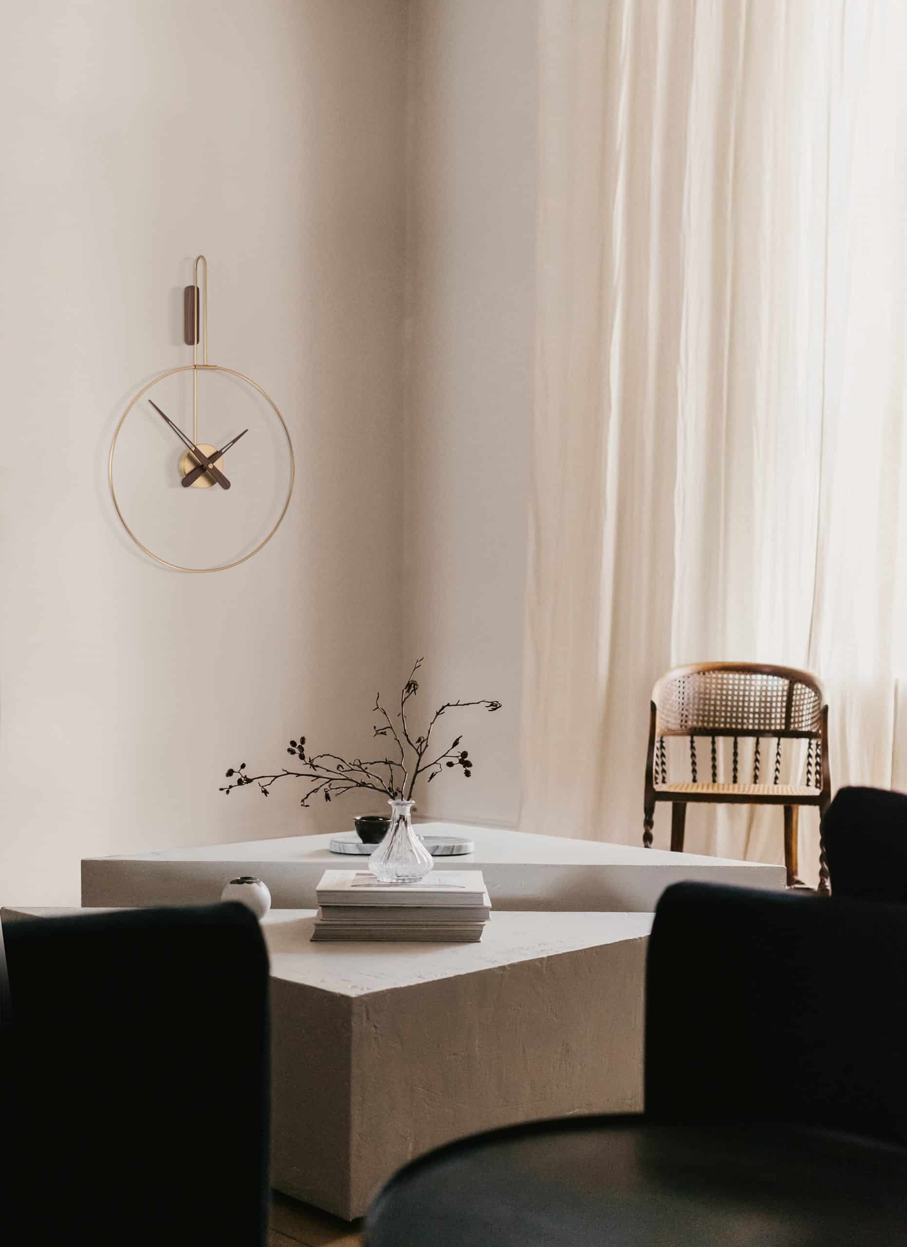 Zegar ścienny MICRO DARO drewno orzechowe z mosiężnym