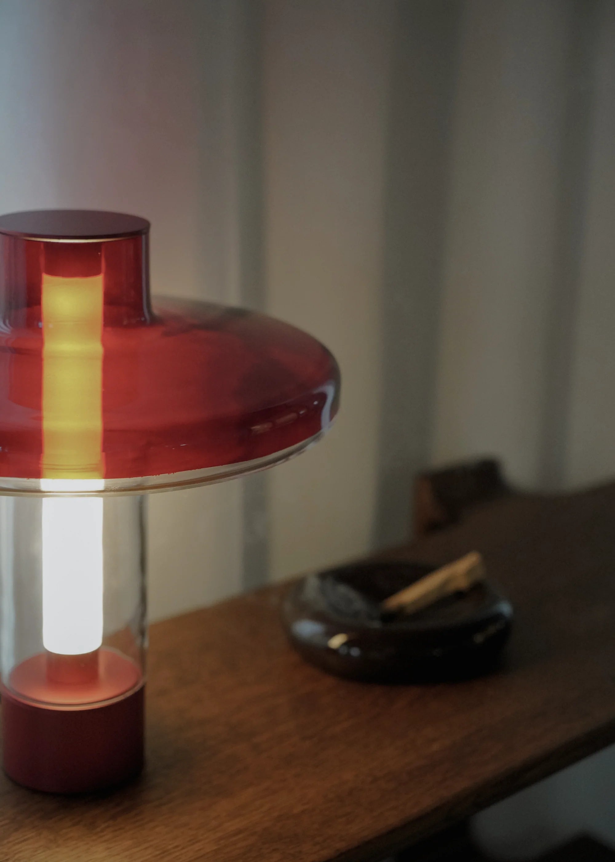 Tischlampe NEVO rot