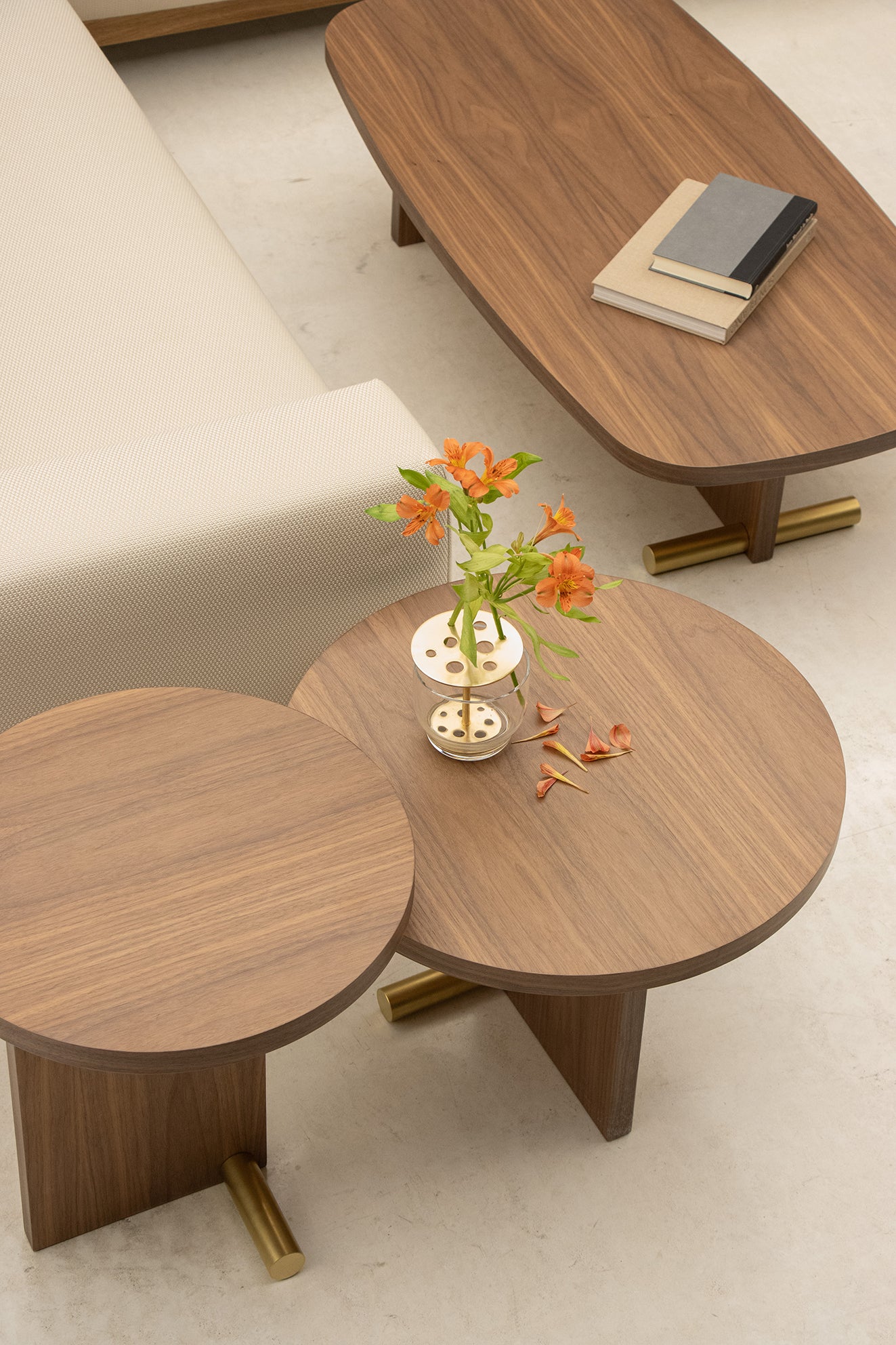 Oval coffee table NOVA wooden veneer