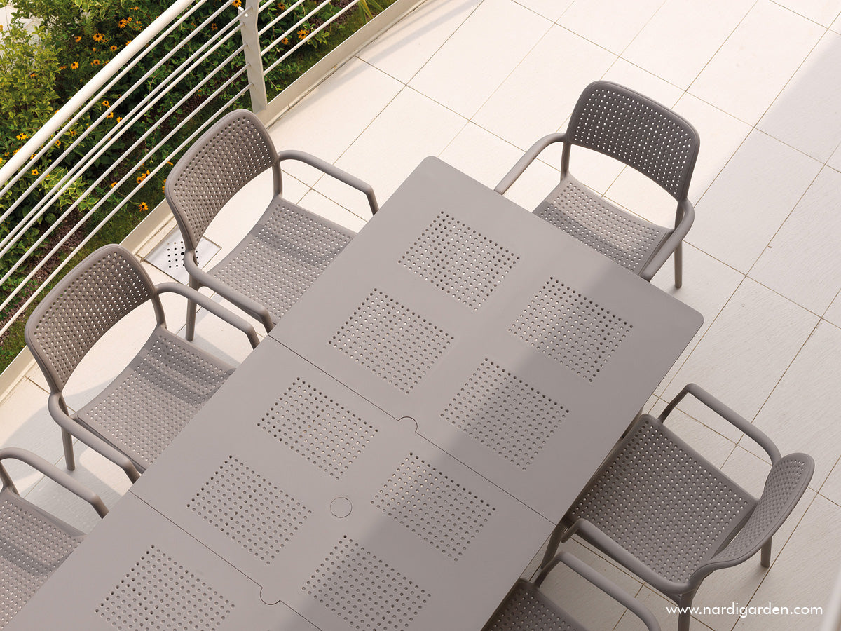Outdoor chair with armrests BORA agave green