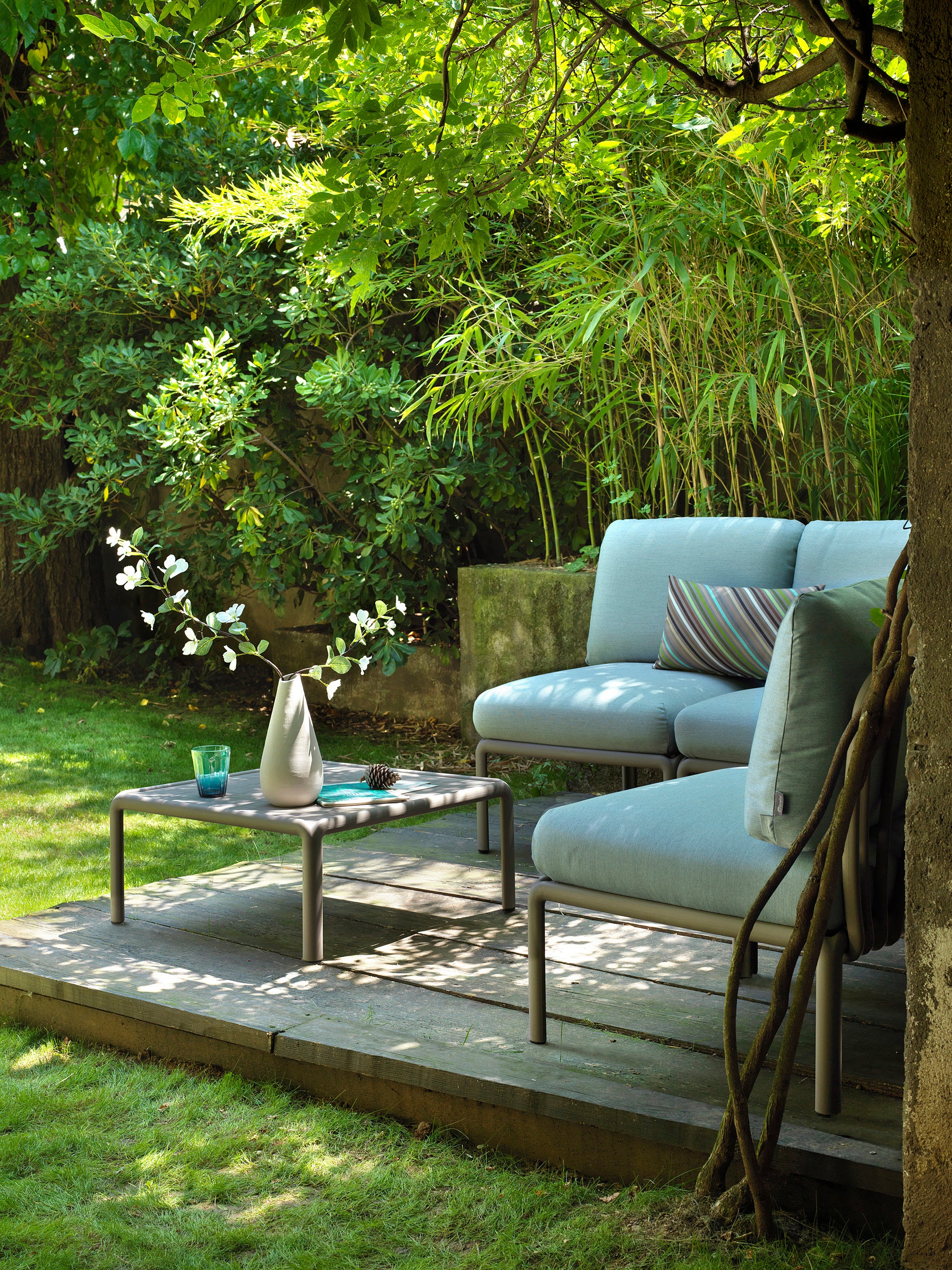 Narożnik modułowy zewnętrzny KOMODO 5 beżowy Sunbrella® z taupe podstawą