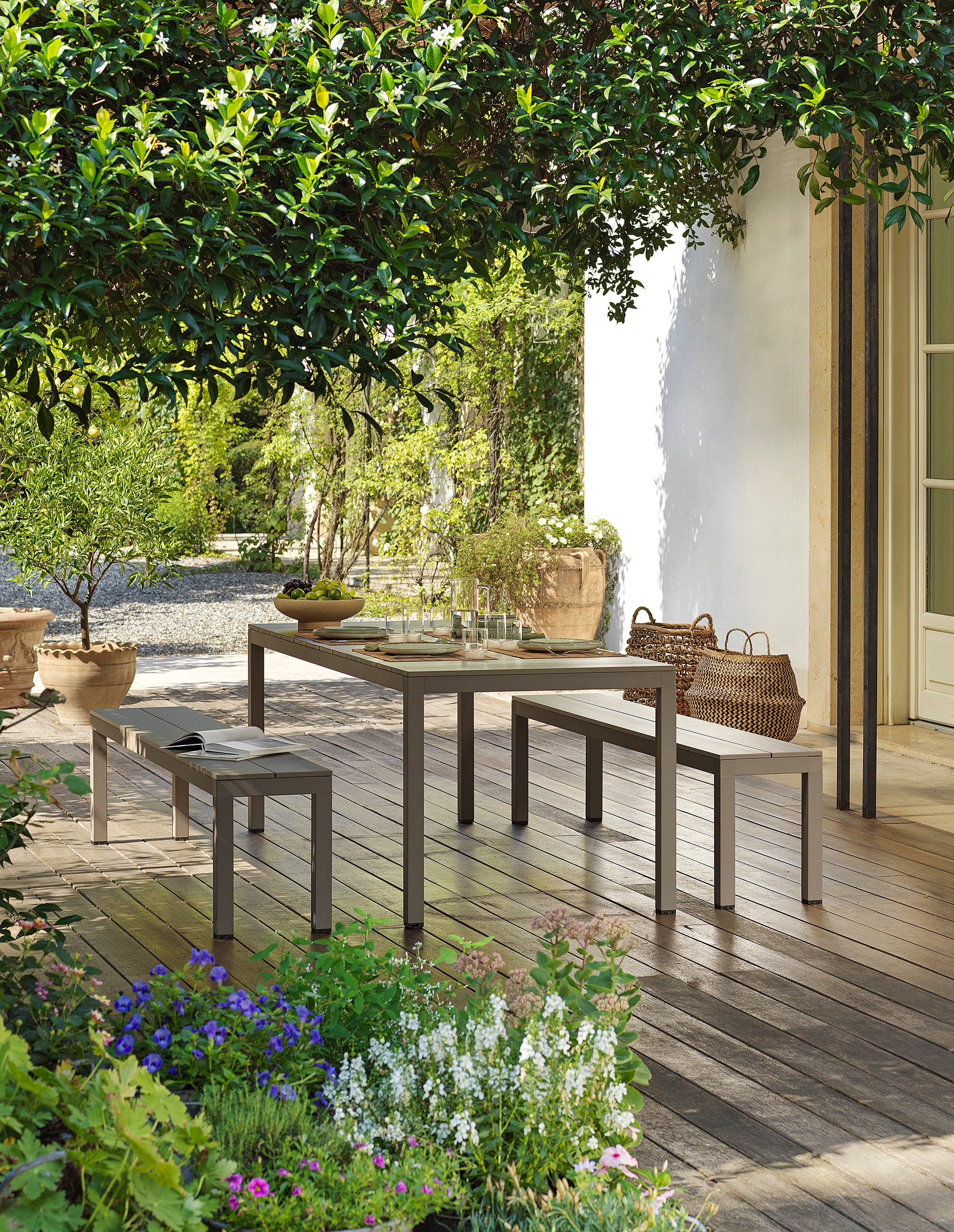 RIO 210 White Outdoor Table