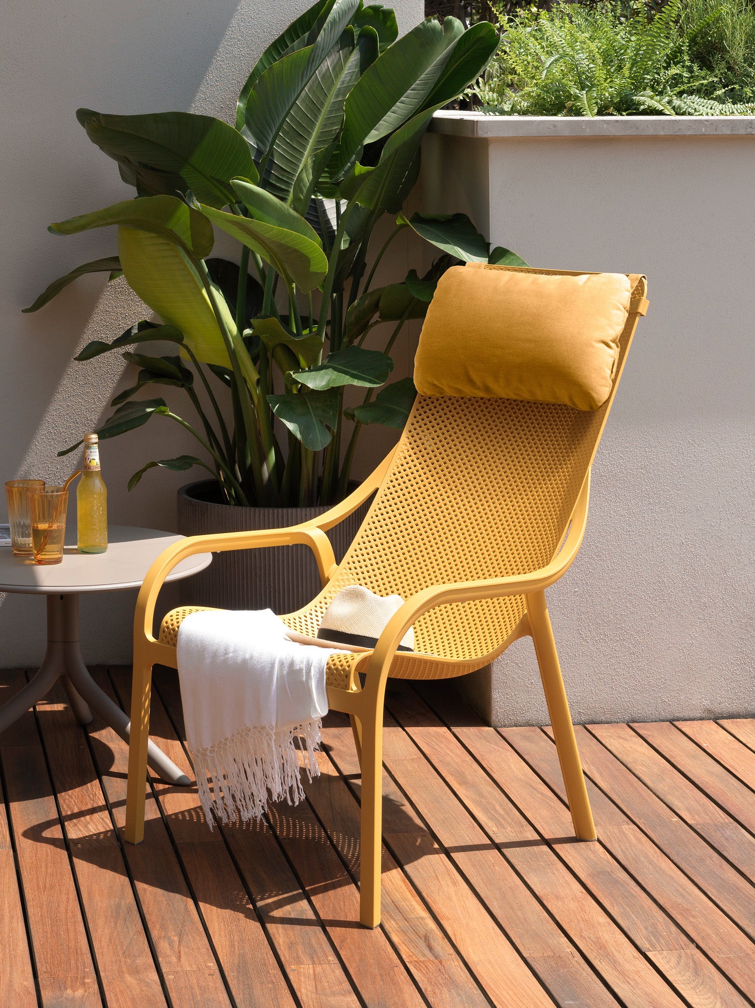 Round outdoor table with height adjustment SPRITZ taupe