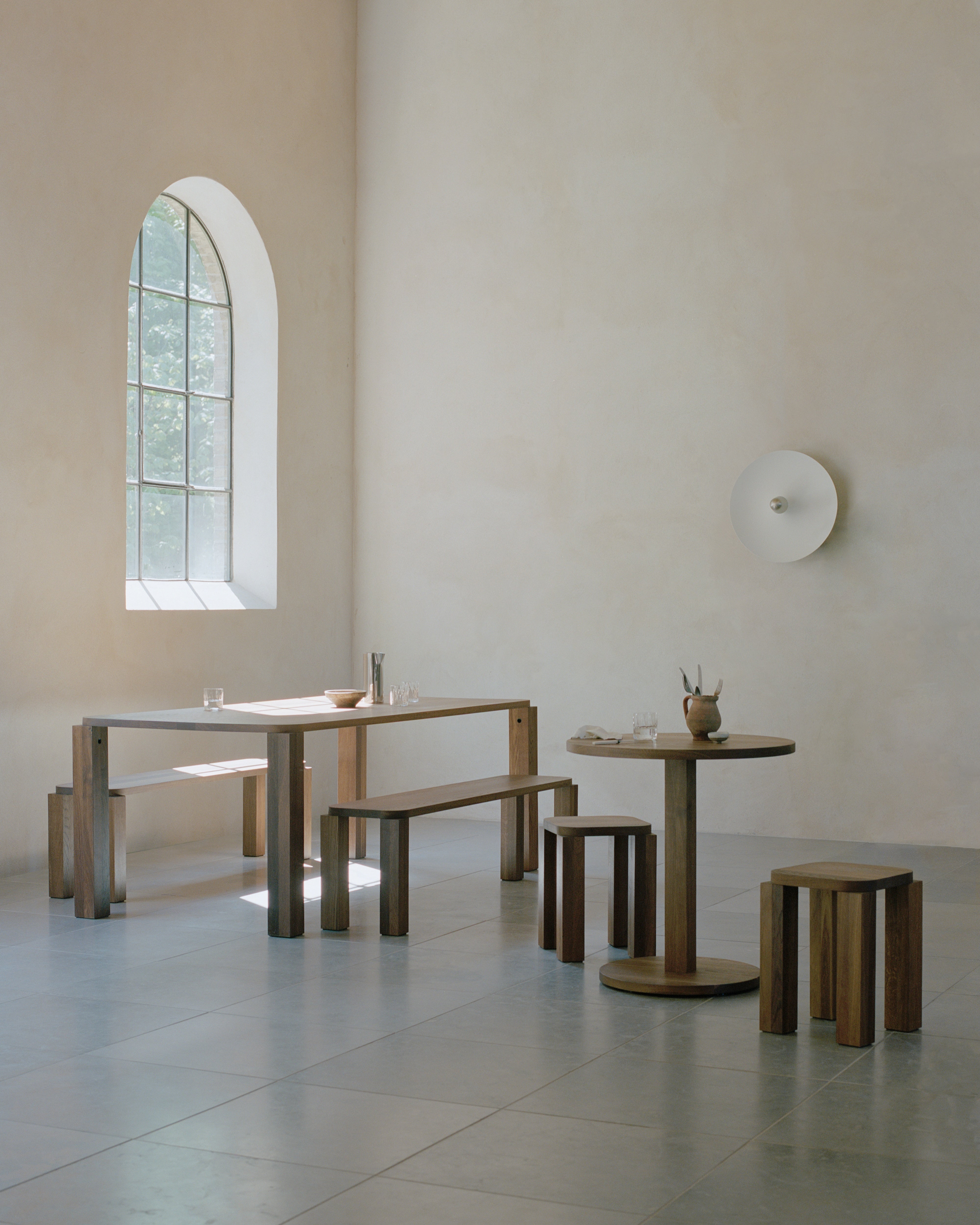 Lampa ścienna KANTARELL biały z niklowanym wykończeniem