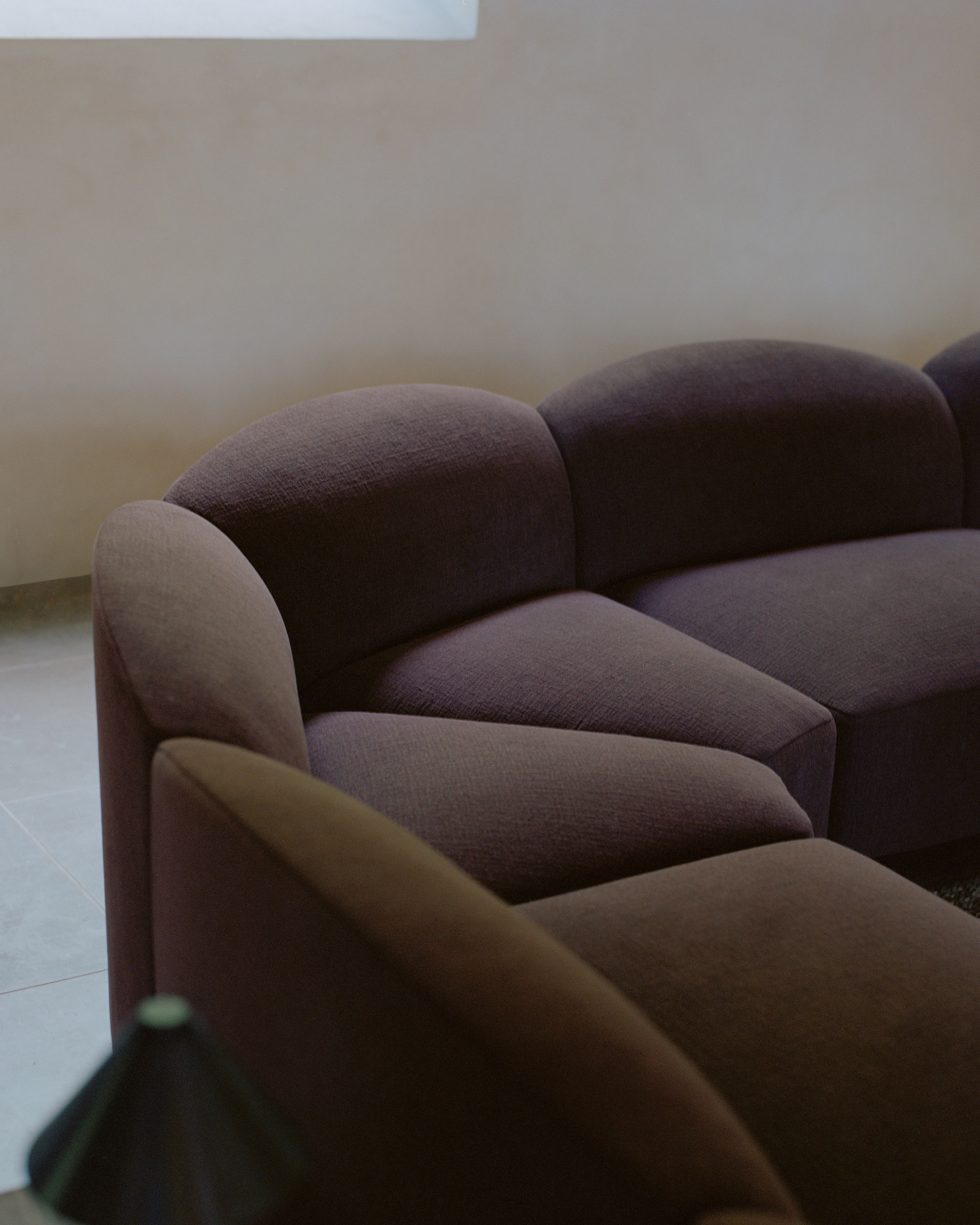 Narożnik modułowy półokrągły lewostronny SHORE personalizowany