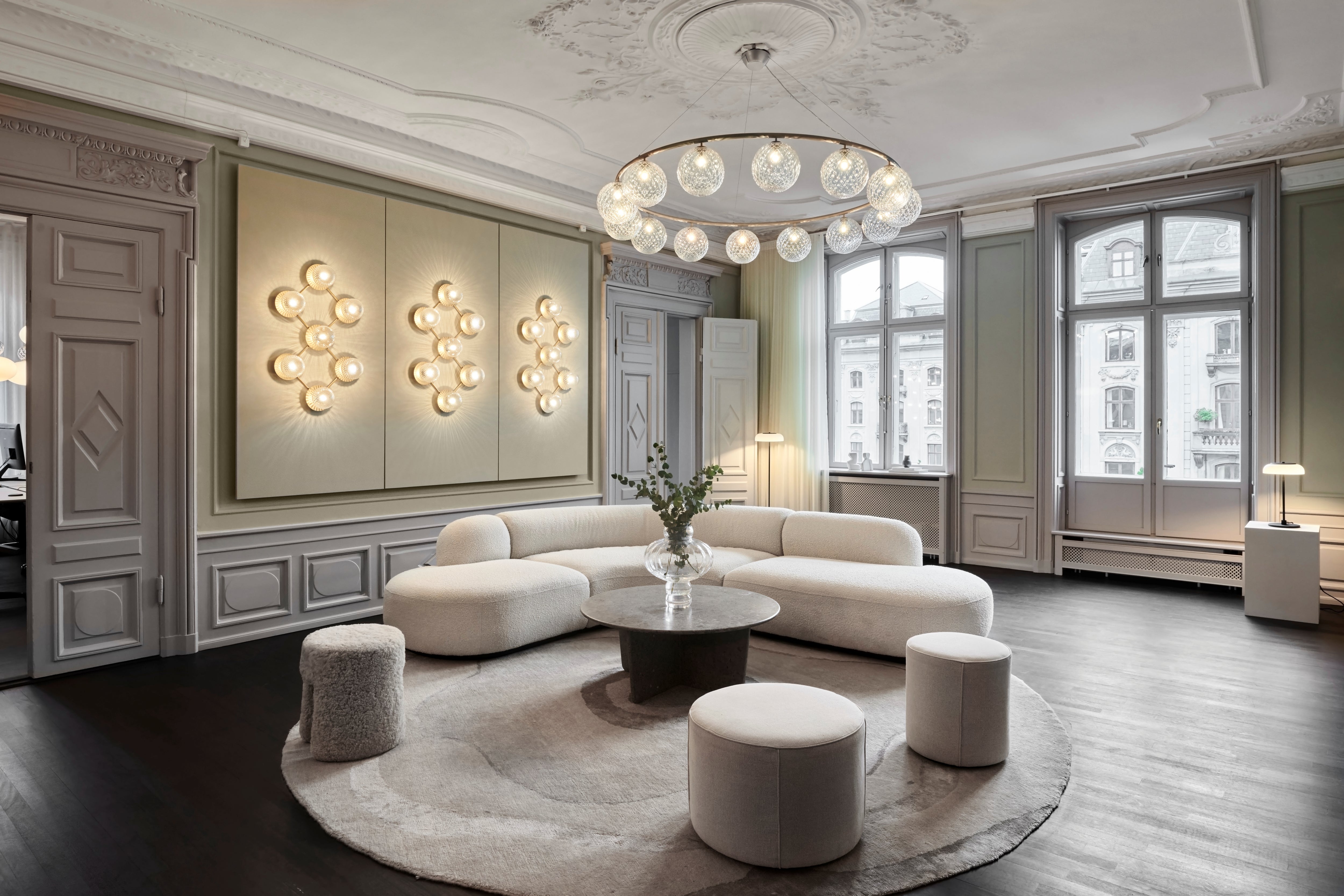 LIILA Wall Lamp 7 Gold with Transparent Glass