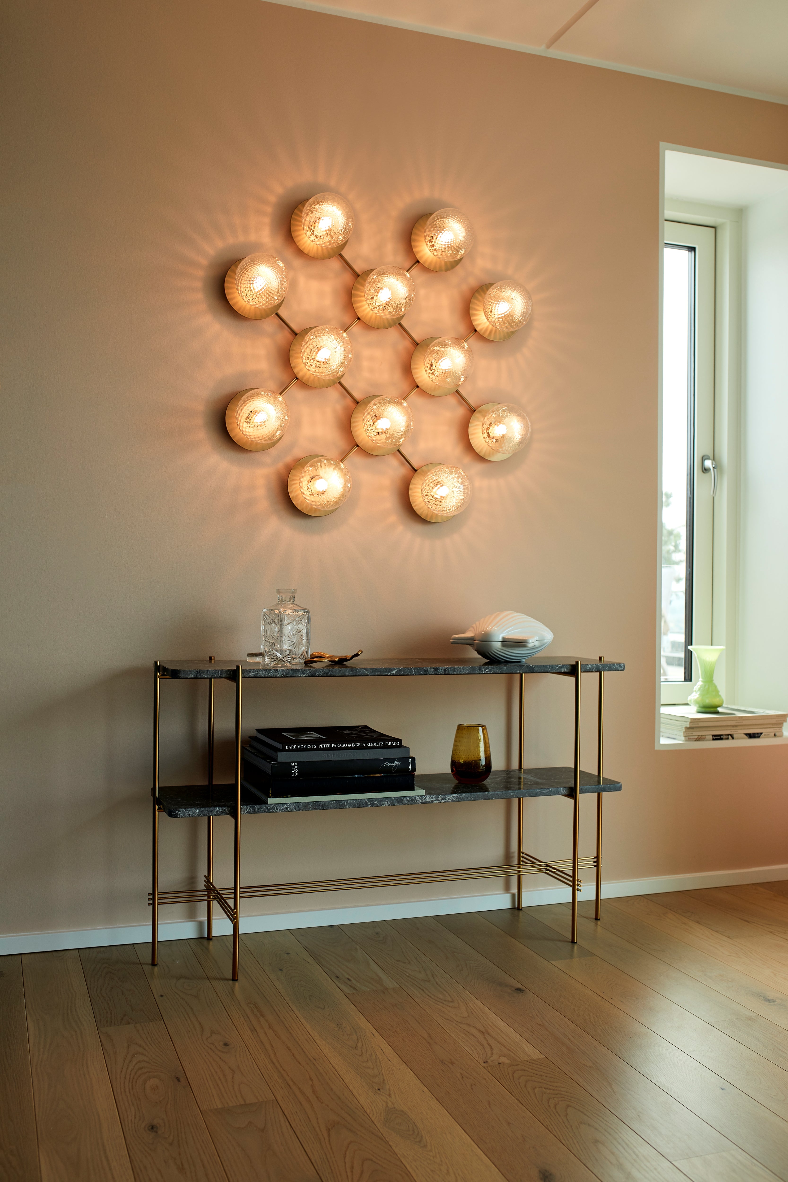 LIILA Wall Lamp 12 Gold with Transparent Glass