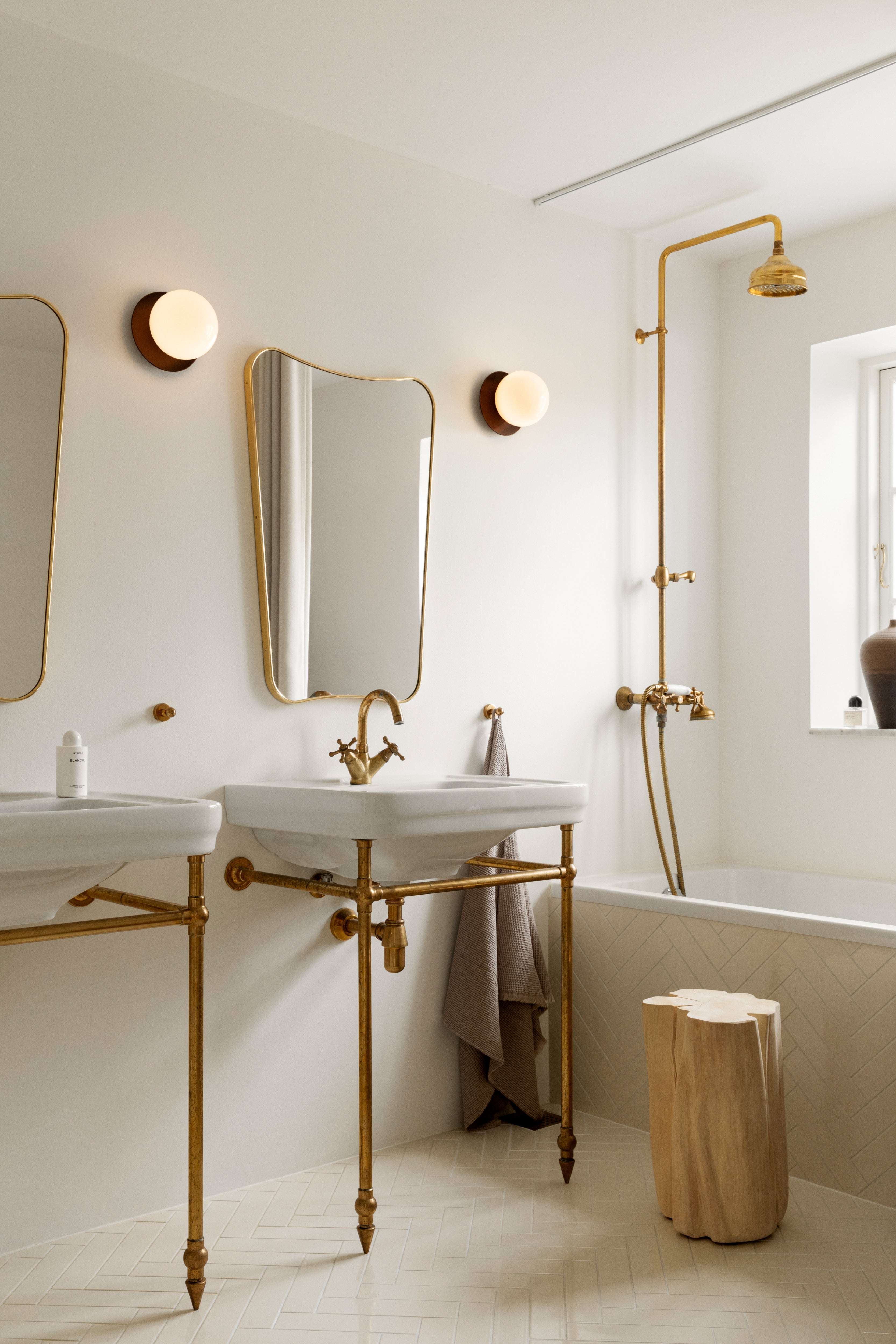 Recessed Wall Light LIILA Dark Brown with Opal Glass