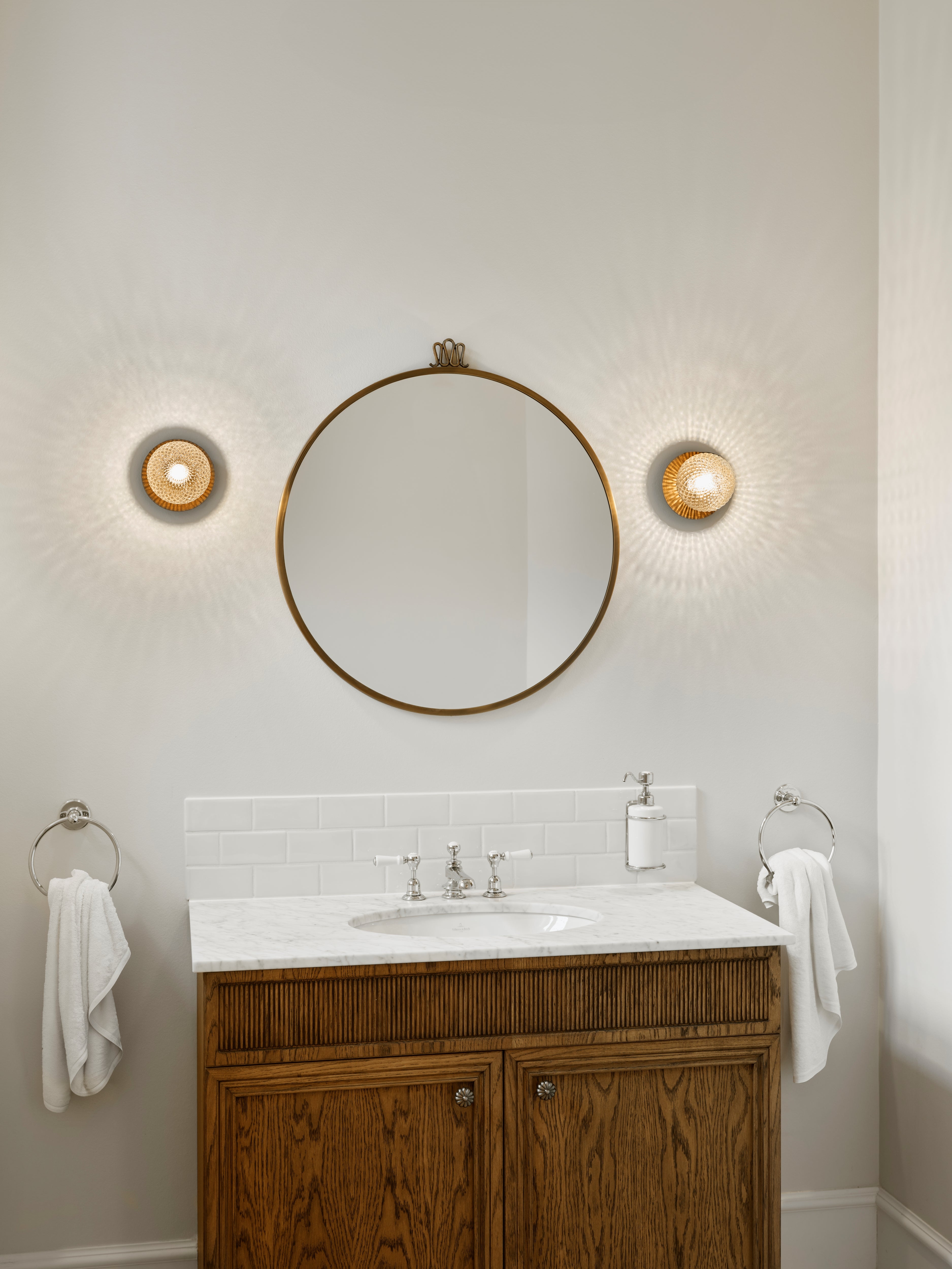 LIILA Recessed Wall Light in Dark Brown with Transparent Glass