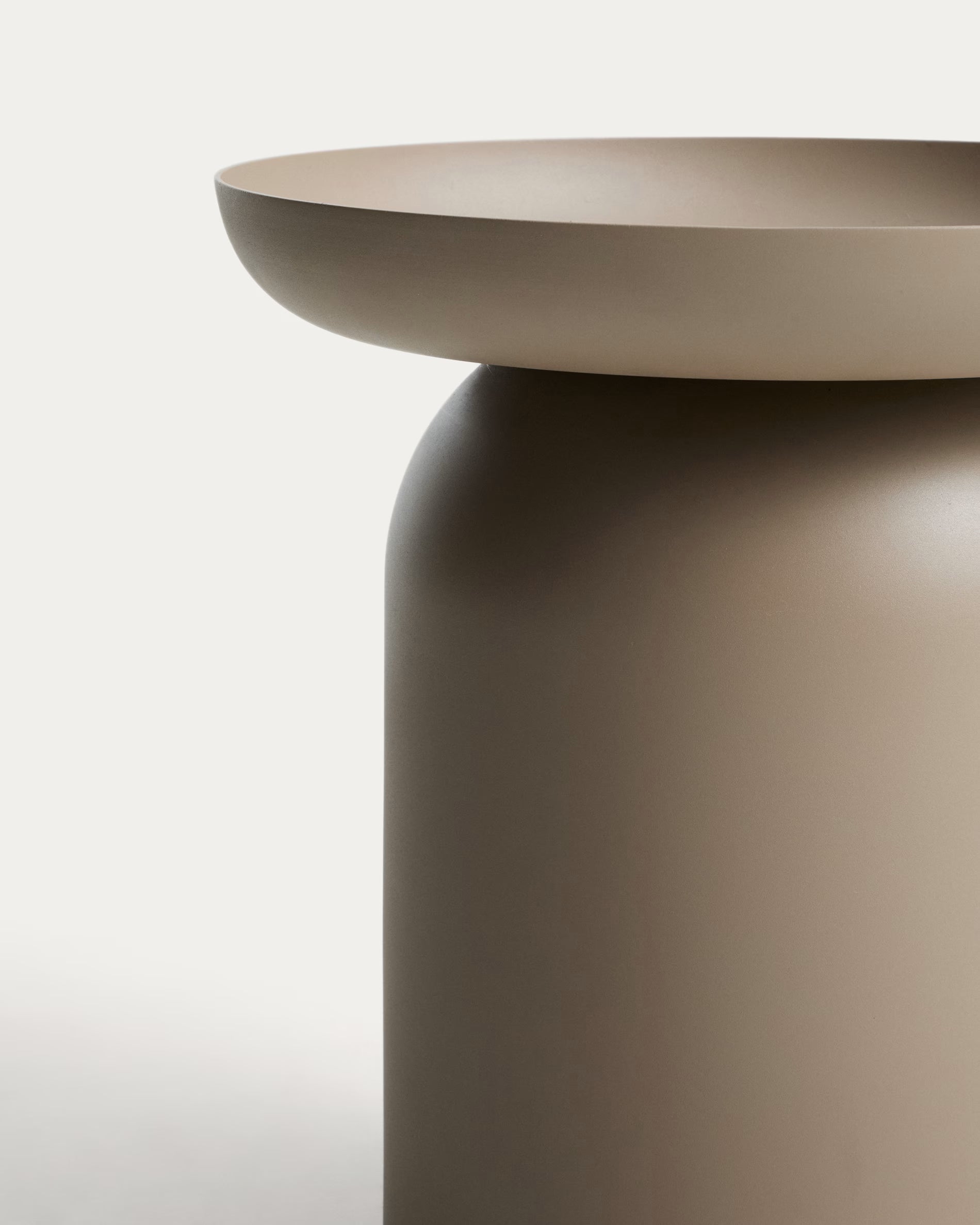 ARCOLA taupe garden side table