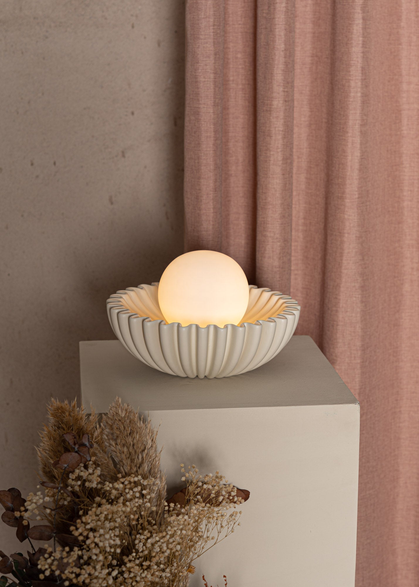 Lampa stołowa OSTRO ecru