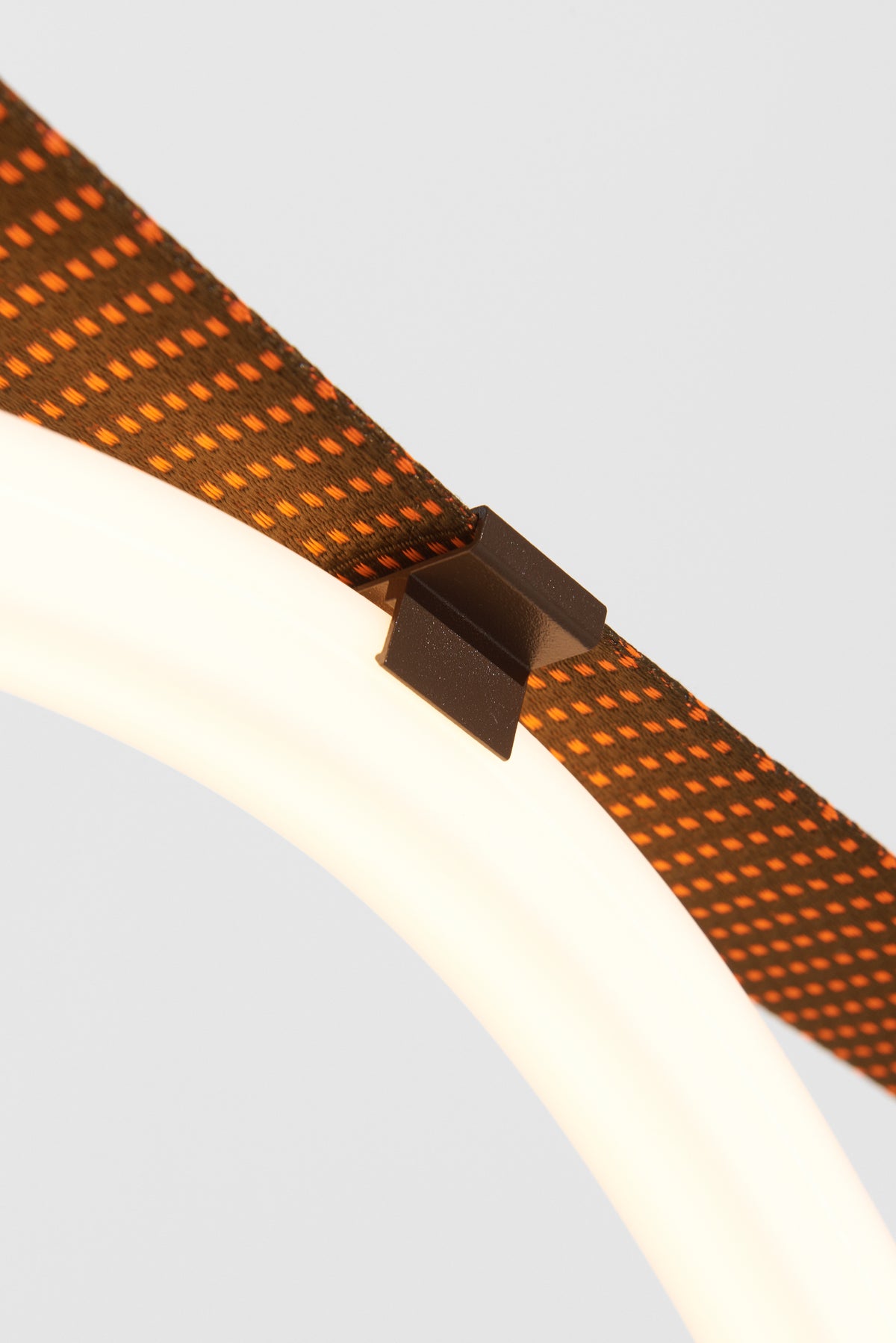 Lampa wisząca SPLINE brązowy z pomarańczowym