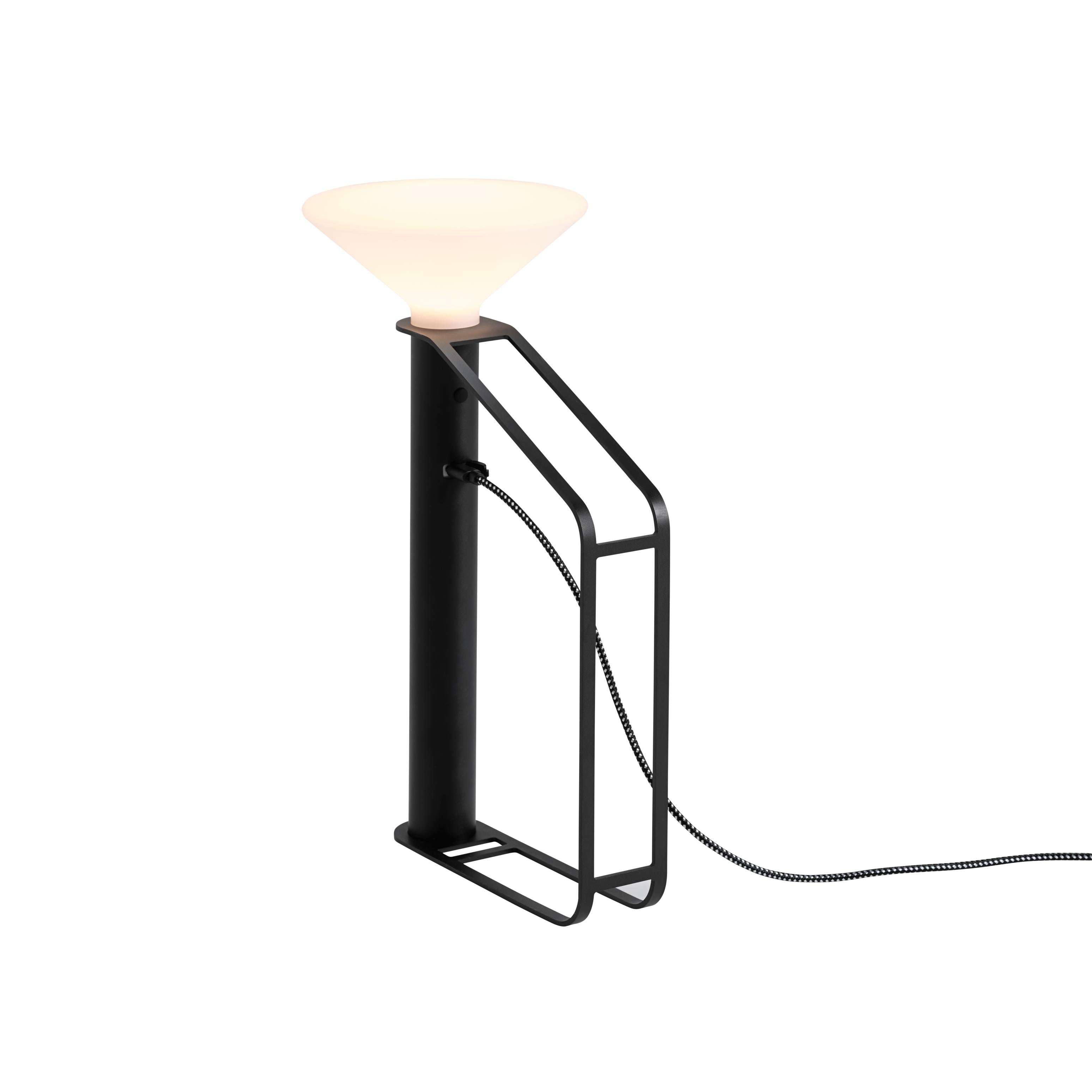 Tragbare Außenlampe PITON schwarz