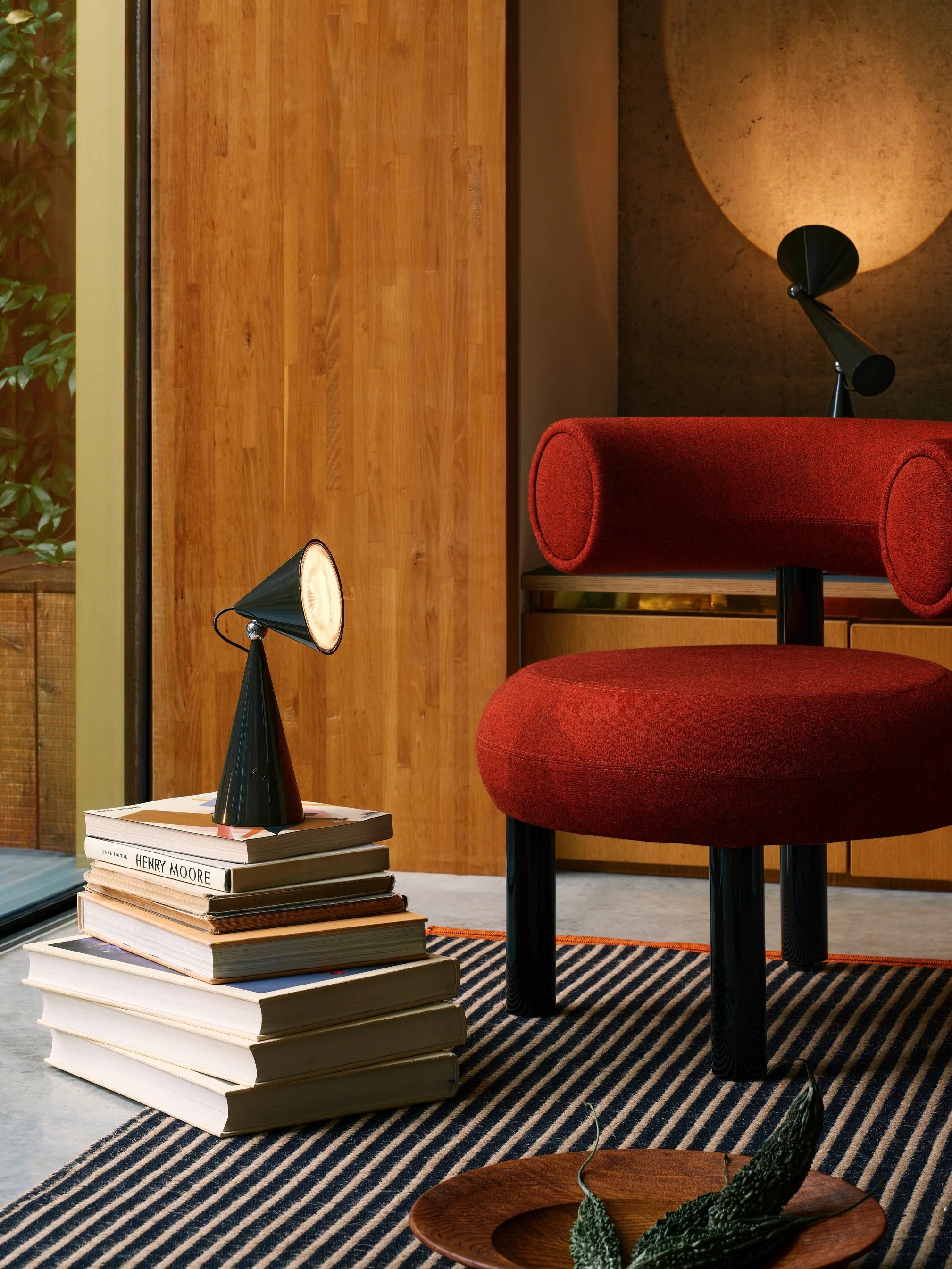 Portable table lamp POSE gray