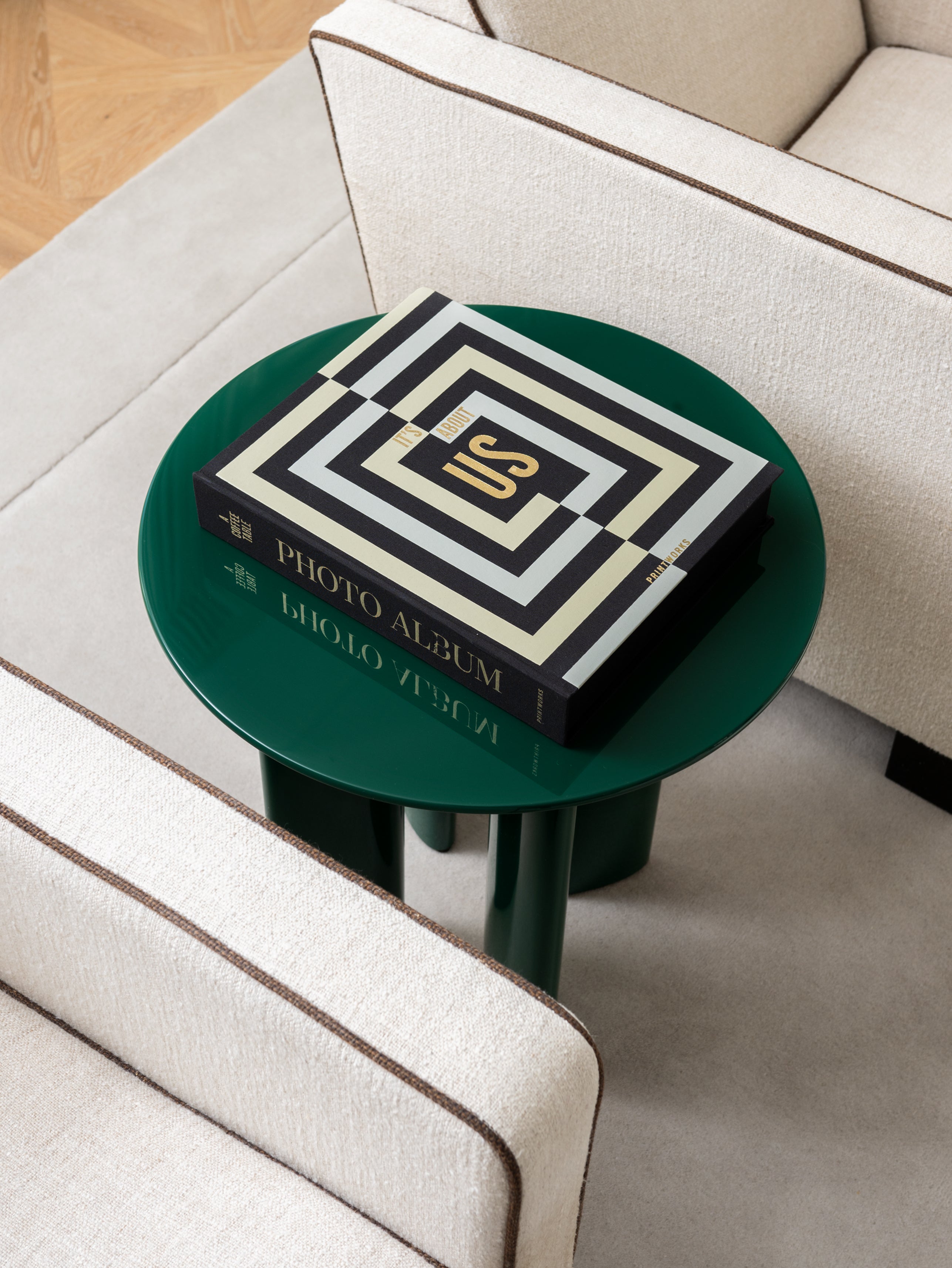 Album na zdjęcia IT'S ABOUT US czarny z białym i złotym