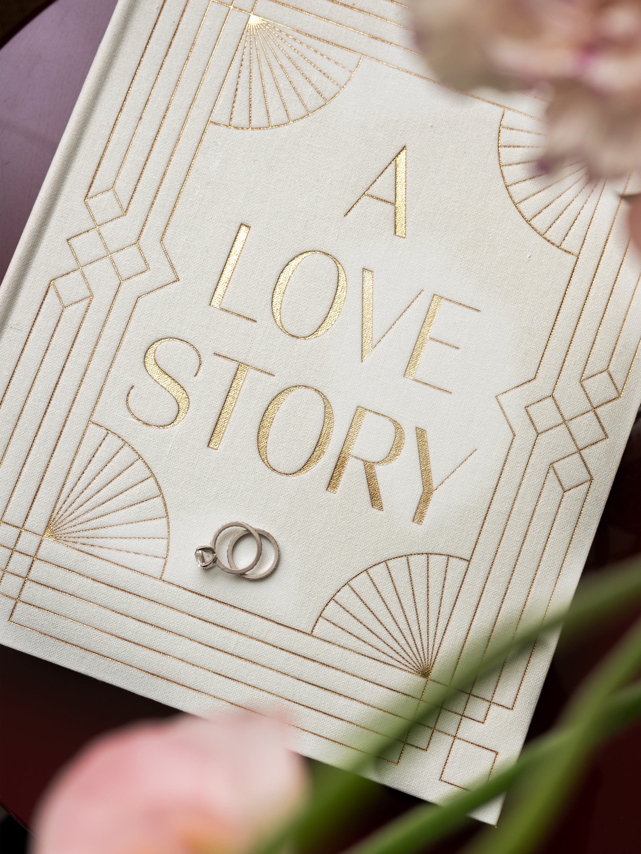 Album na zdjęcia A LOVE STORY biały ze złotym