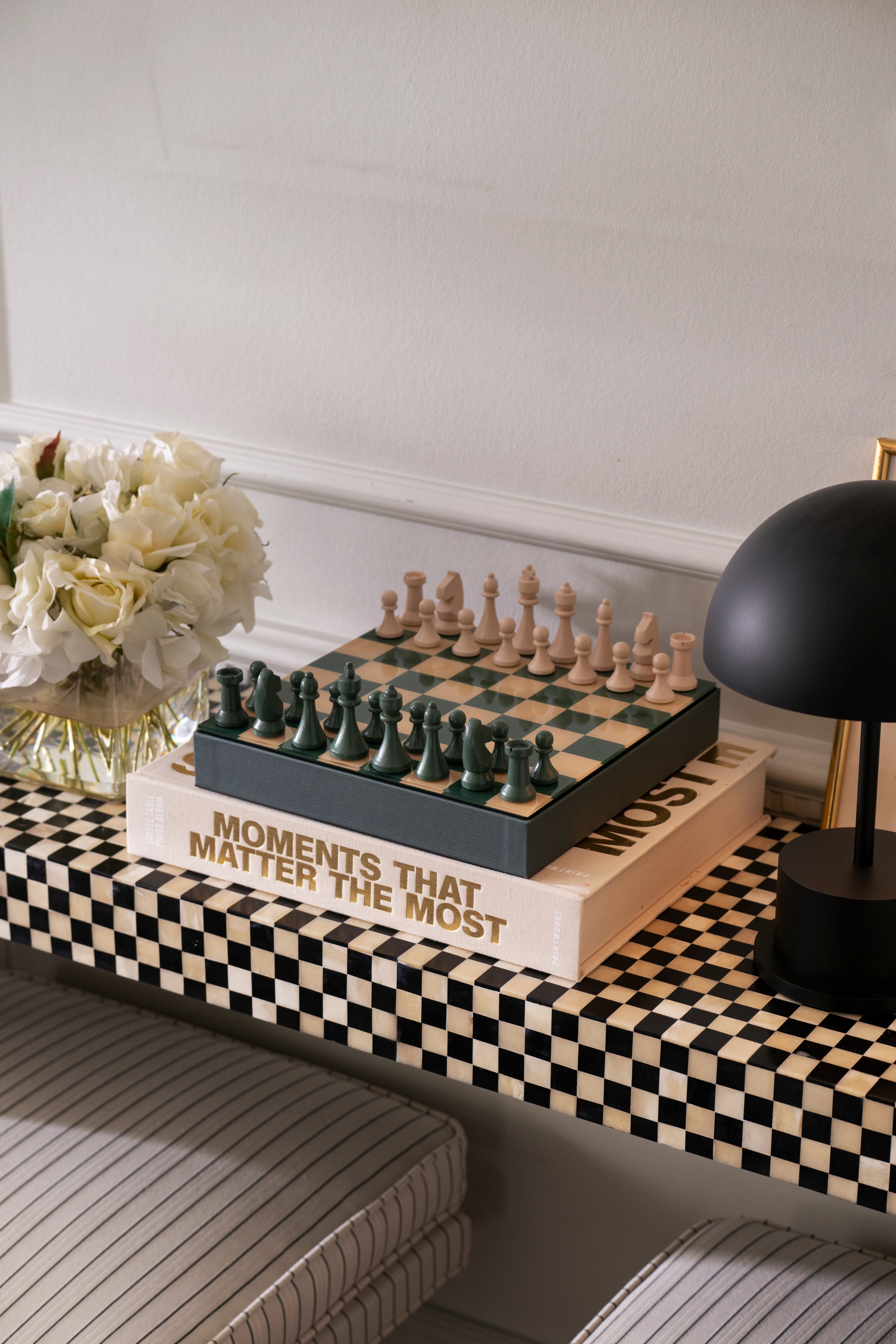 CHESS CLASSIC Green Chess Set