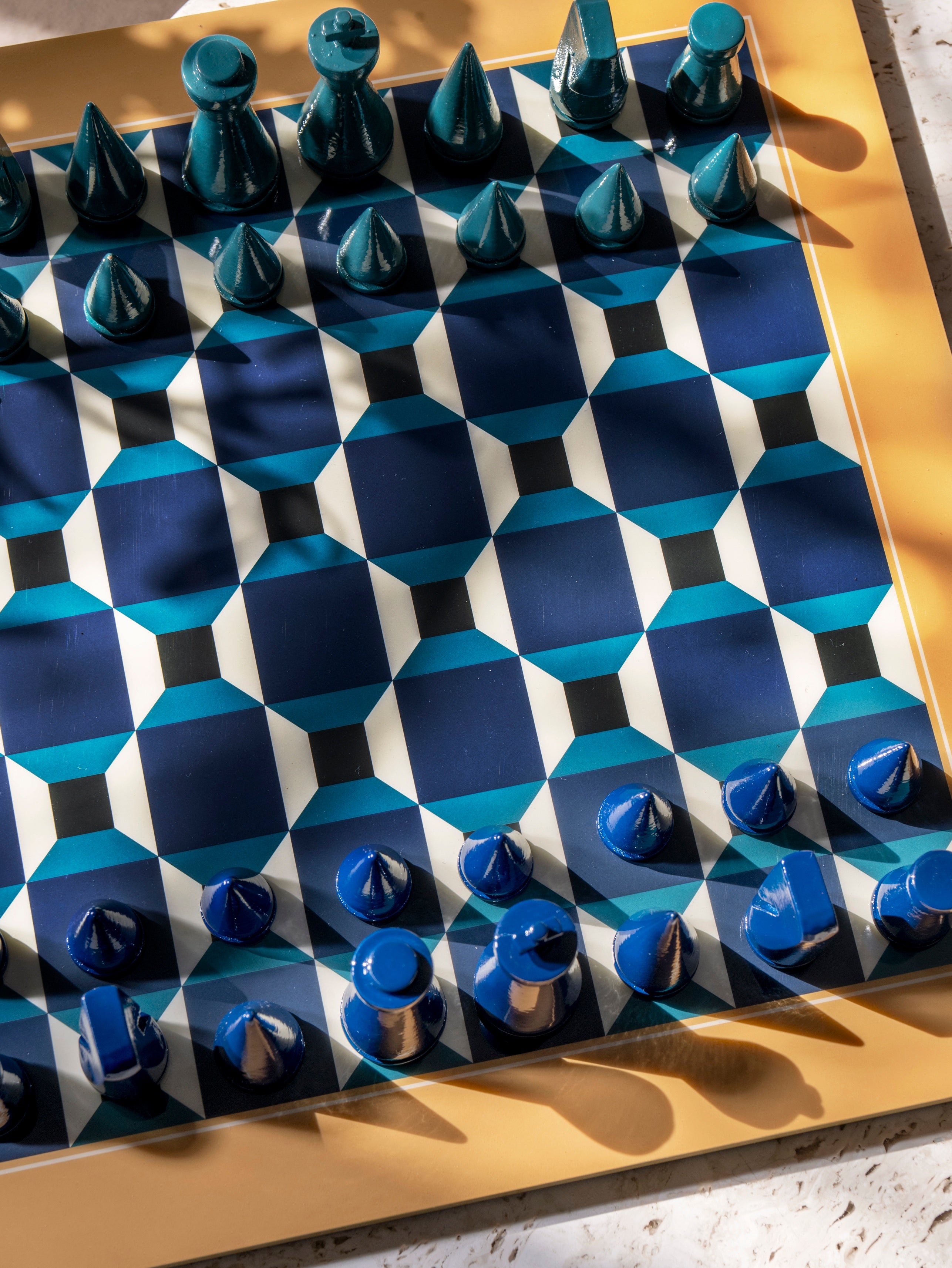 LACQUERED CHESS SET ATHENA blue